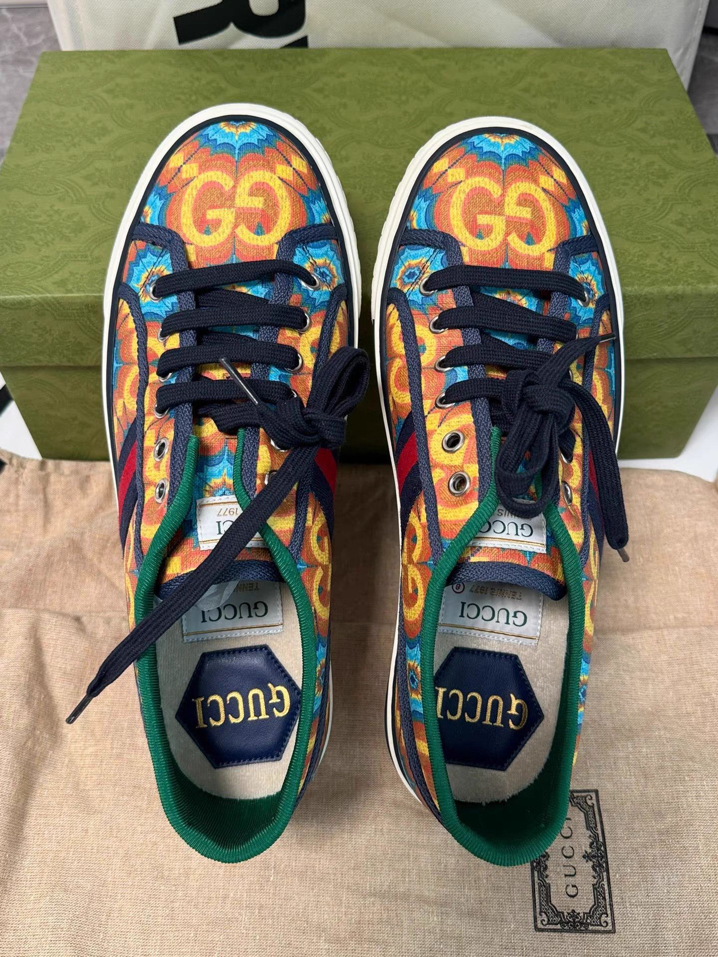 Gucci Orange Low-Top Sneakers with Pattern, Size 10.5 Size US 10.5 / EU 43-44 - 4 Thumbnail