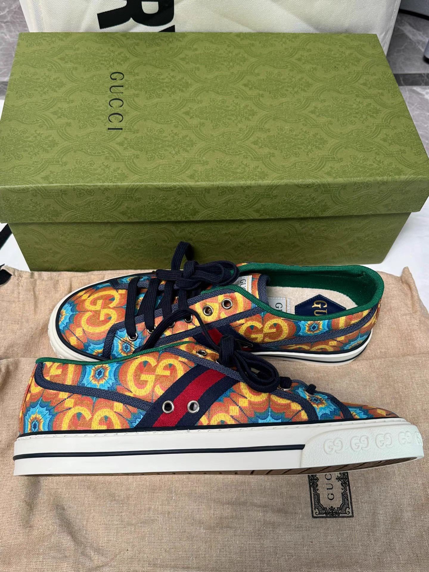 Gucci Orange Low-Top Sneakers with Pattern, Size 10.5 Size US 10.5 / EU 43-44 - 3 Thumbnail