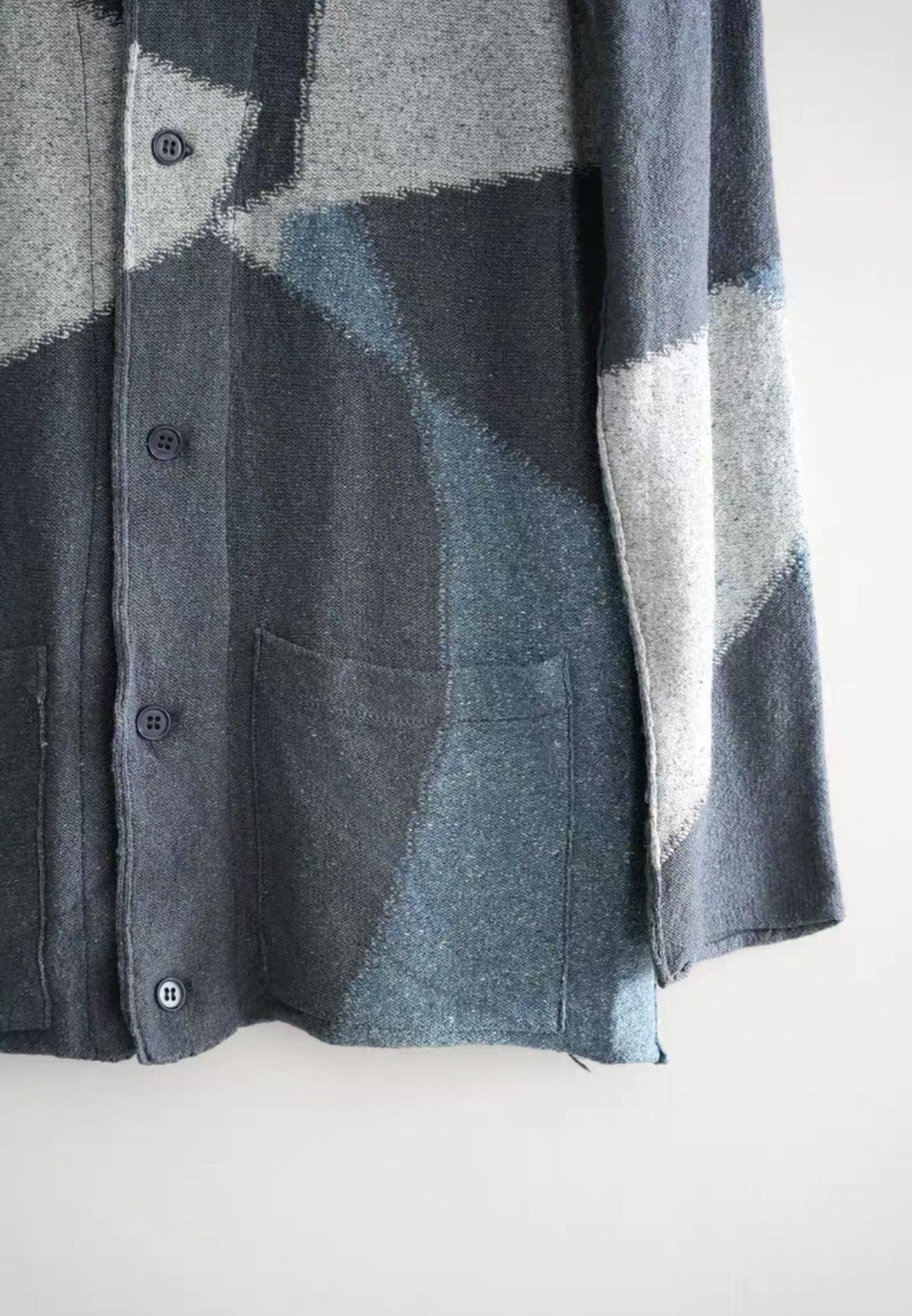 Yohji Yamamoto Blue Geometric Pattern V-Neck Cardigan Size US L / EU 52-54 / 3 - 8 Thumbnail