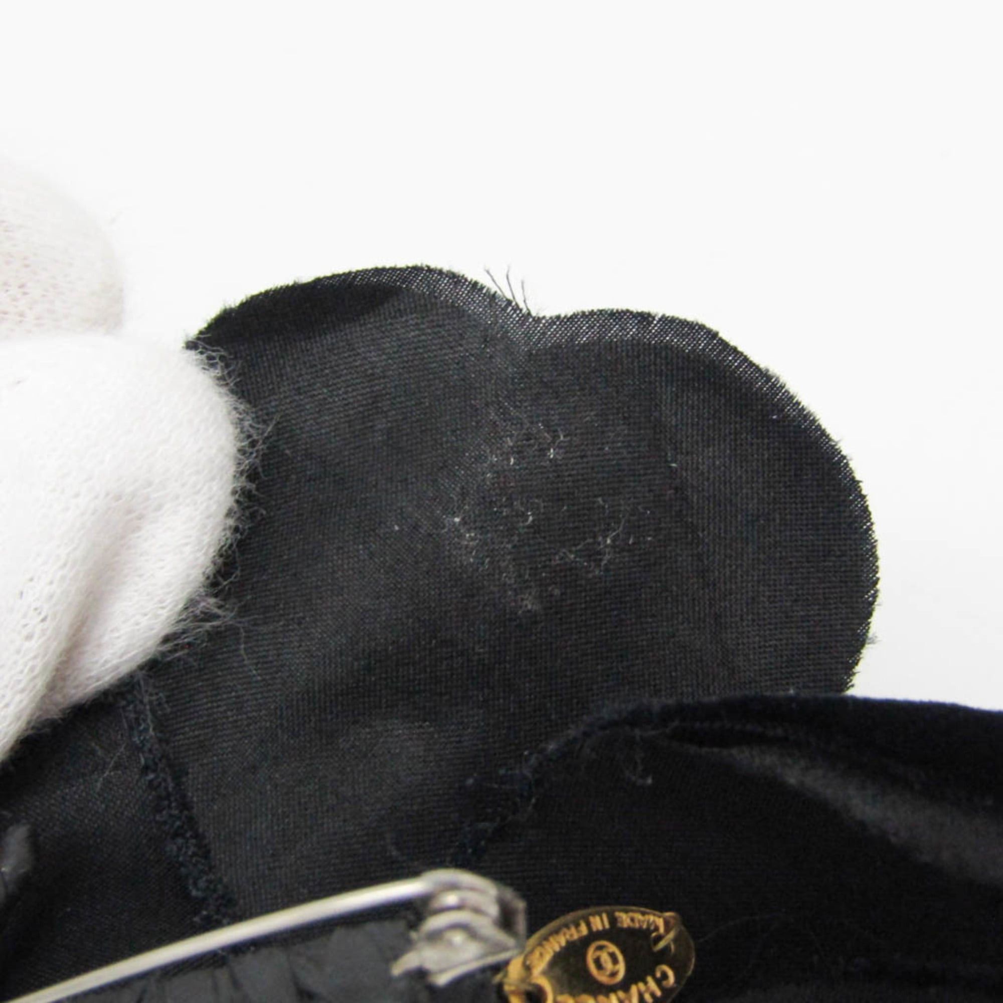 Chanel Chanel Camellia A30142X03493 Velvet Brooch Black Size ONE SIZE - 5 Thumbnail