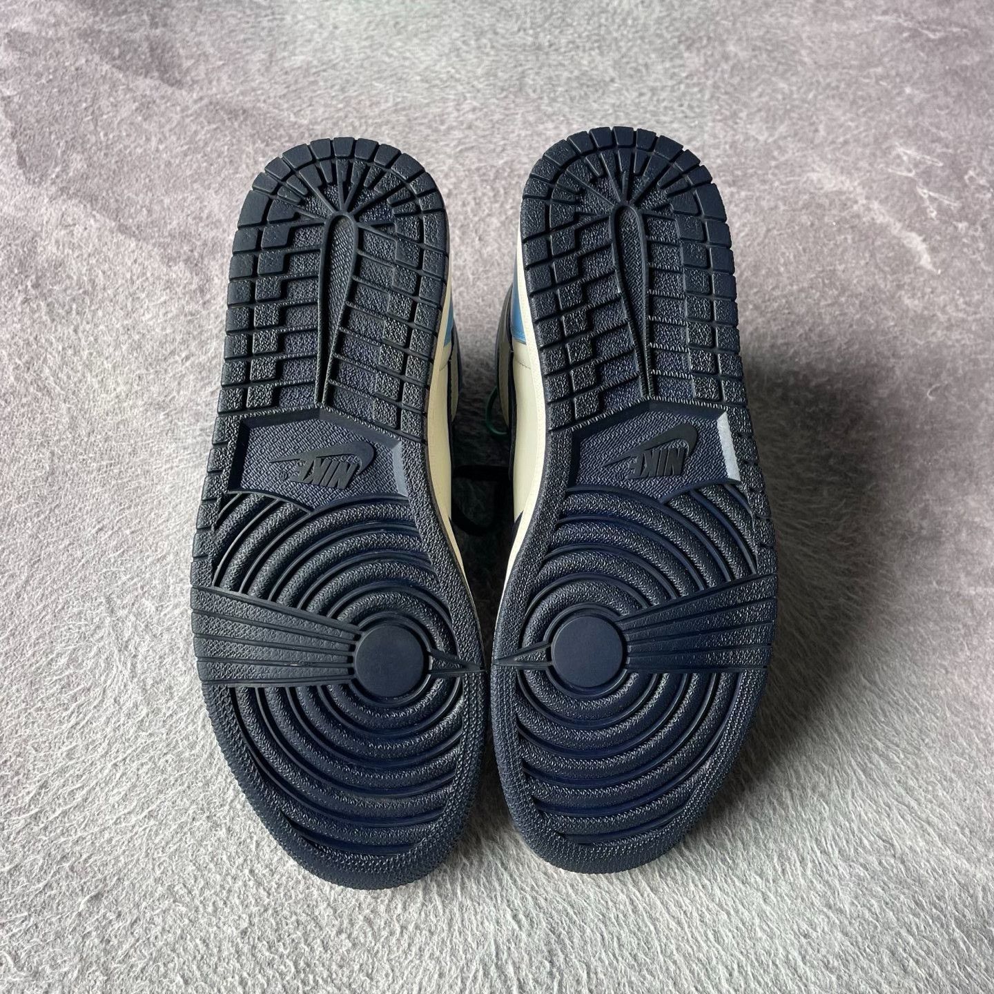 Nike Nike Black Lowtop Sneakers 42 Men Size US 9 / EU 42 - 4 Thumbnail