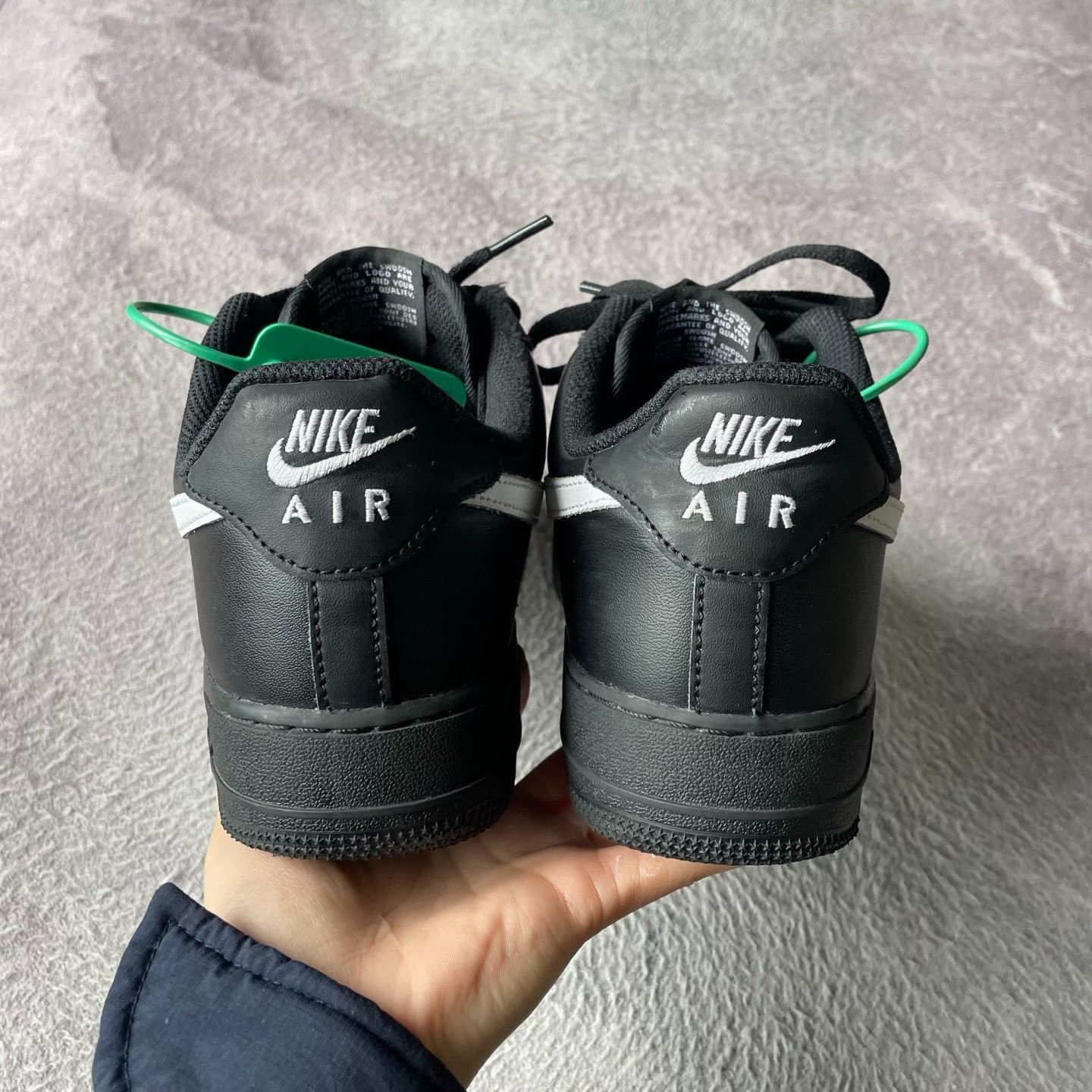 Nike Nike Black Lowtop Sneakers 42 Men Size US 9 / EU 42 - 3 Thumbnail