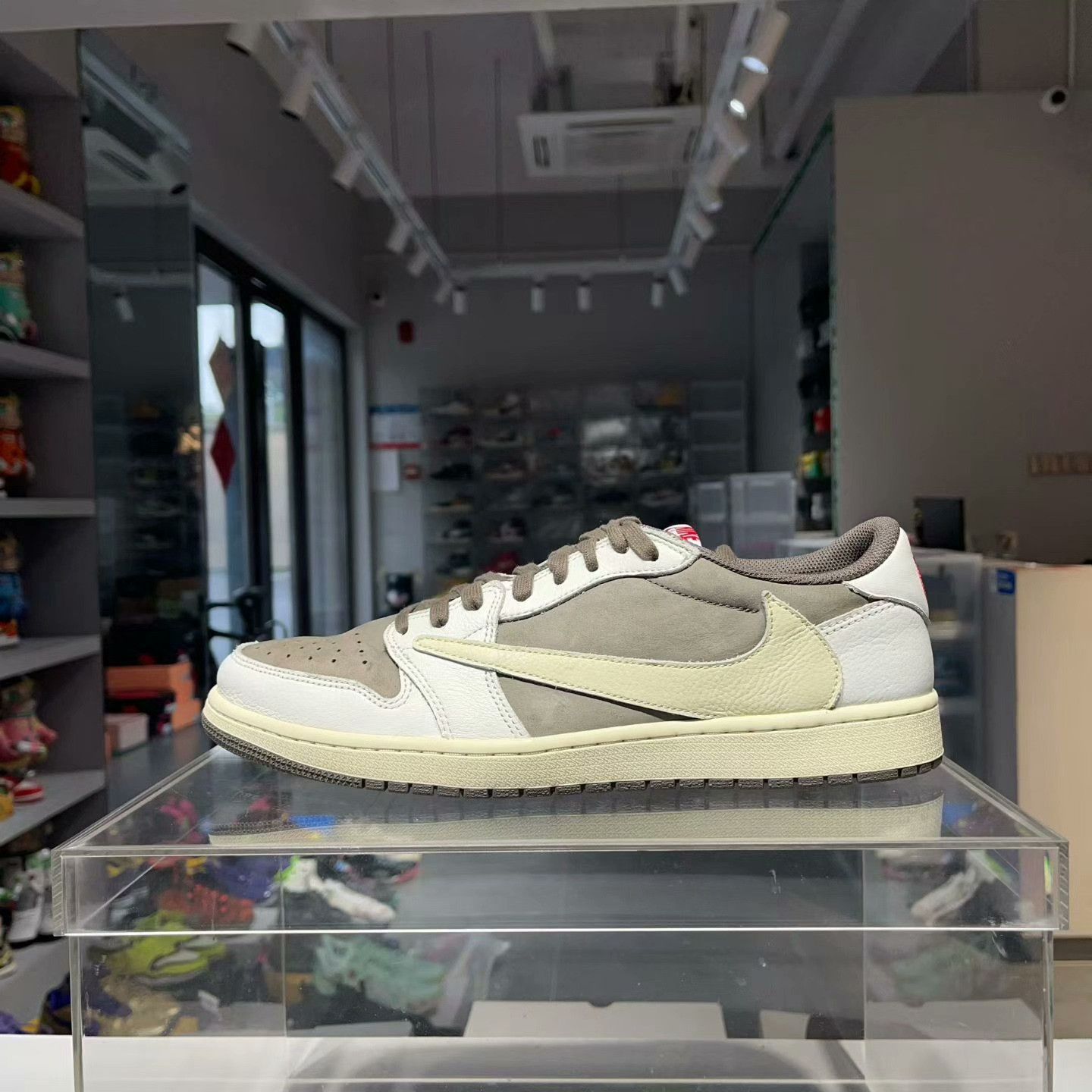 Nike Nike Lowtop Sneakers 47.5 Men Size US 14 / EU 47 - 2 Thumbnail