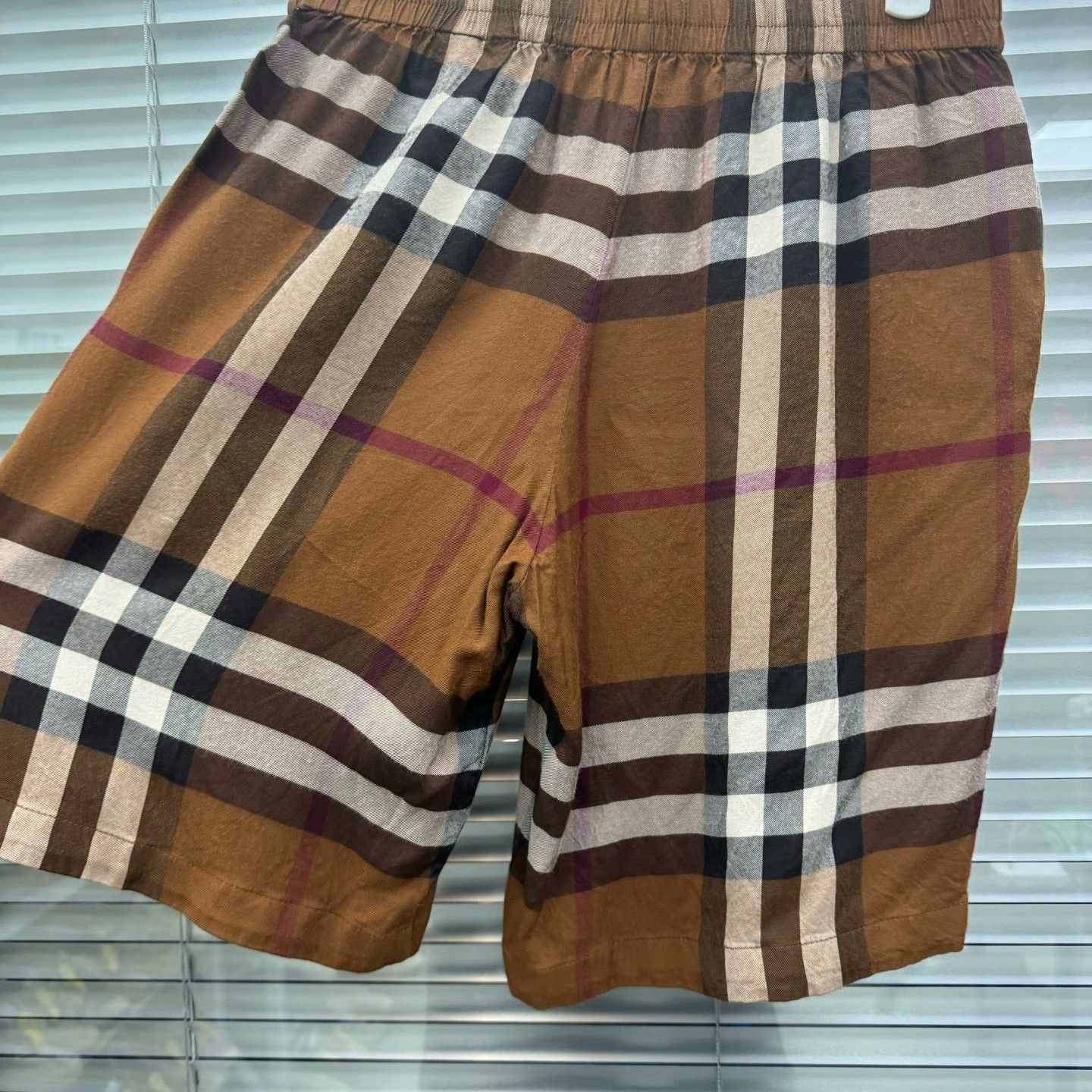 Burberry Burberry Plaid Multi Casual Pants XS Men Size US 28 / EU 44 - 4 Thumbnail