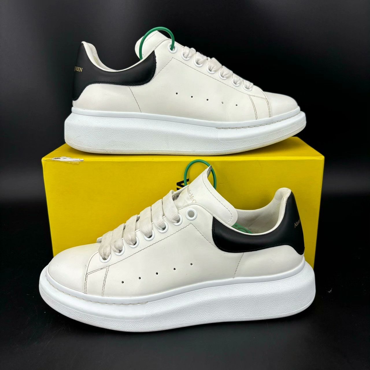 Alexander McQueen Alexander McQueen Leather Black Lowtop Sneakers 40 Men Size US 7.5 / EU 40-41 - 7 Thumbnail