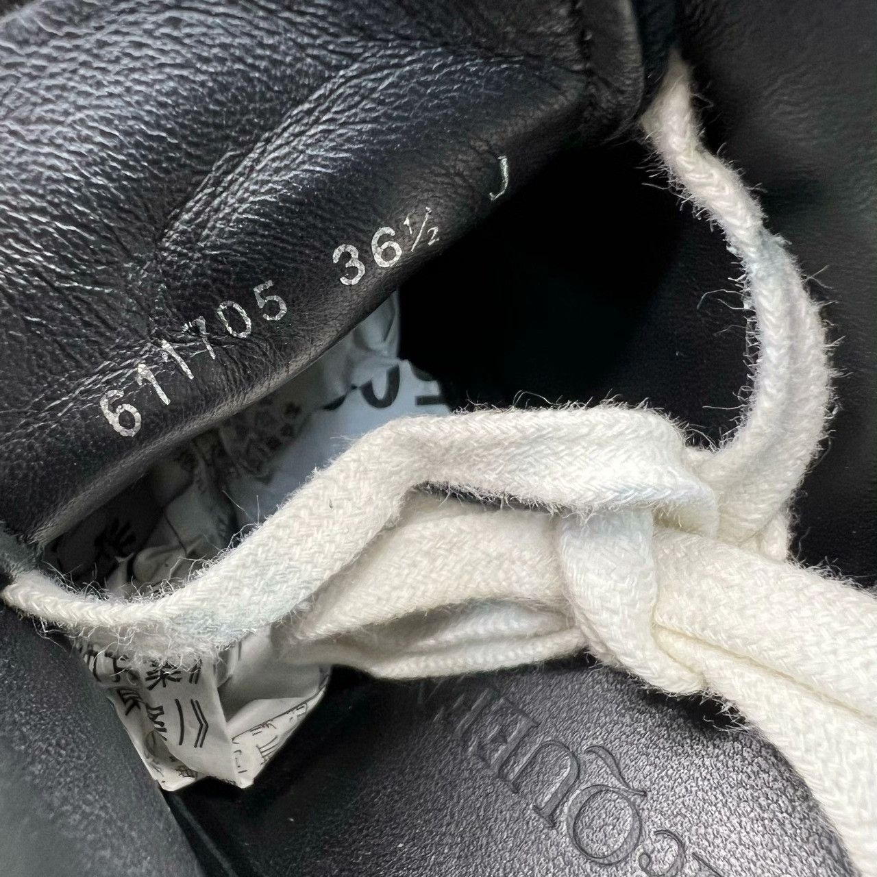 Alexander McQueen Alexander McQueen Black Lowtop Sneakers 36 Women Size US 6 / IT 36 - 8 Thumbnail