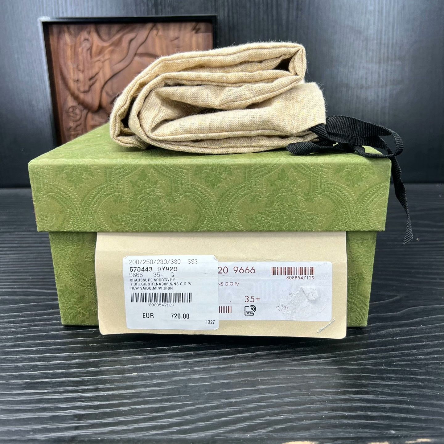 Gucci Gucci Green Lowtop Sneakers 35 Women Size US 5 / IT 35 - 9 Thumbnail
