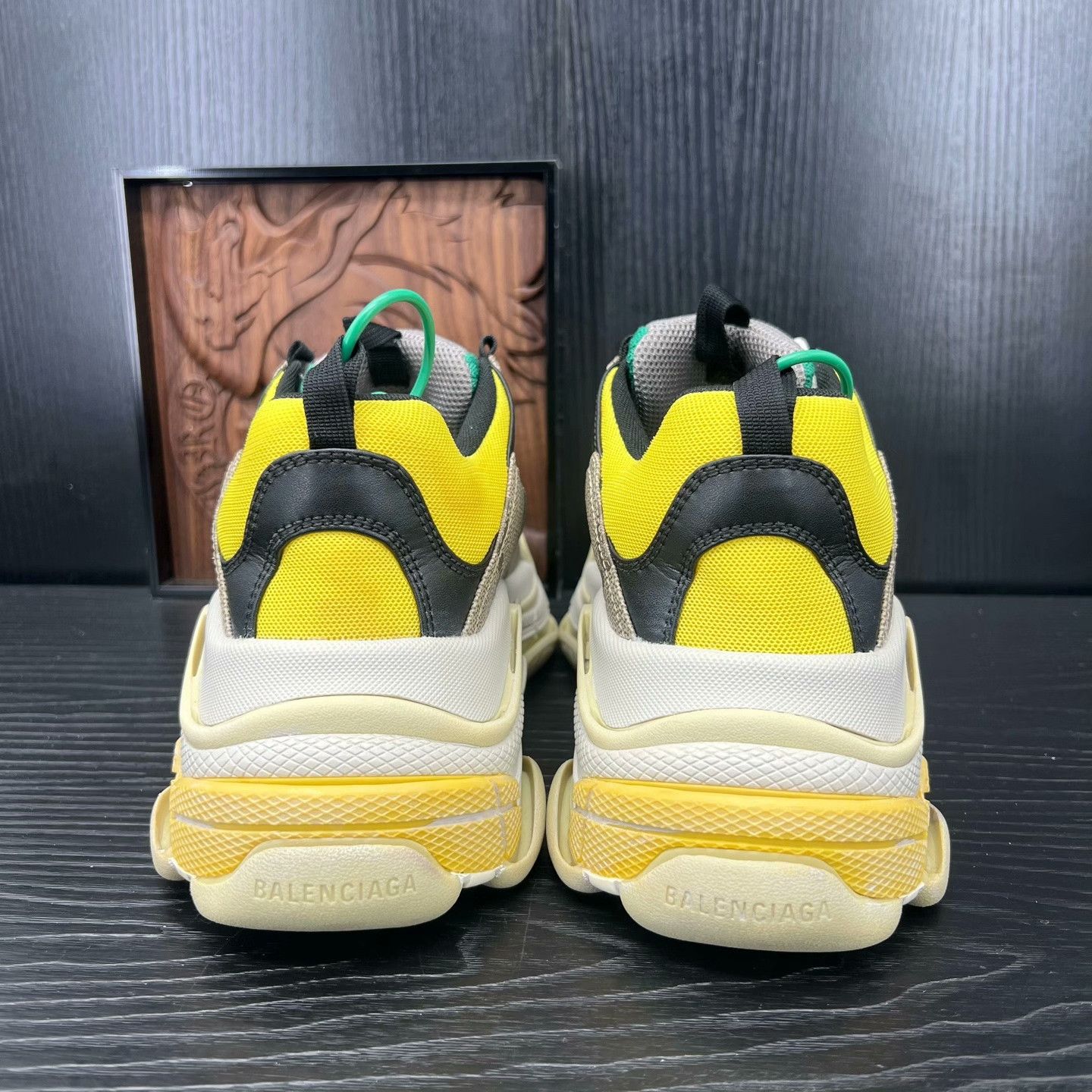 Balenciaga Balenciaga Collab Brown Lowtop Sneakers 41 Men Size US 8.5 / EU 41-42 - 6 Thumbnail