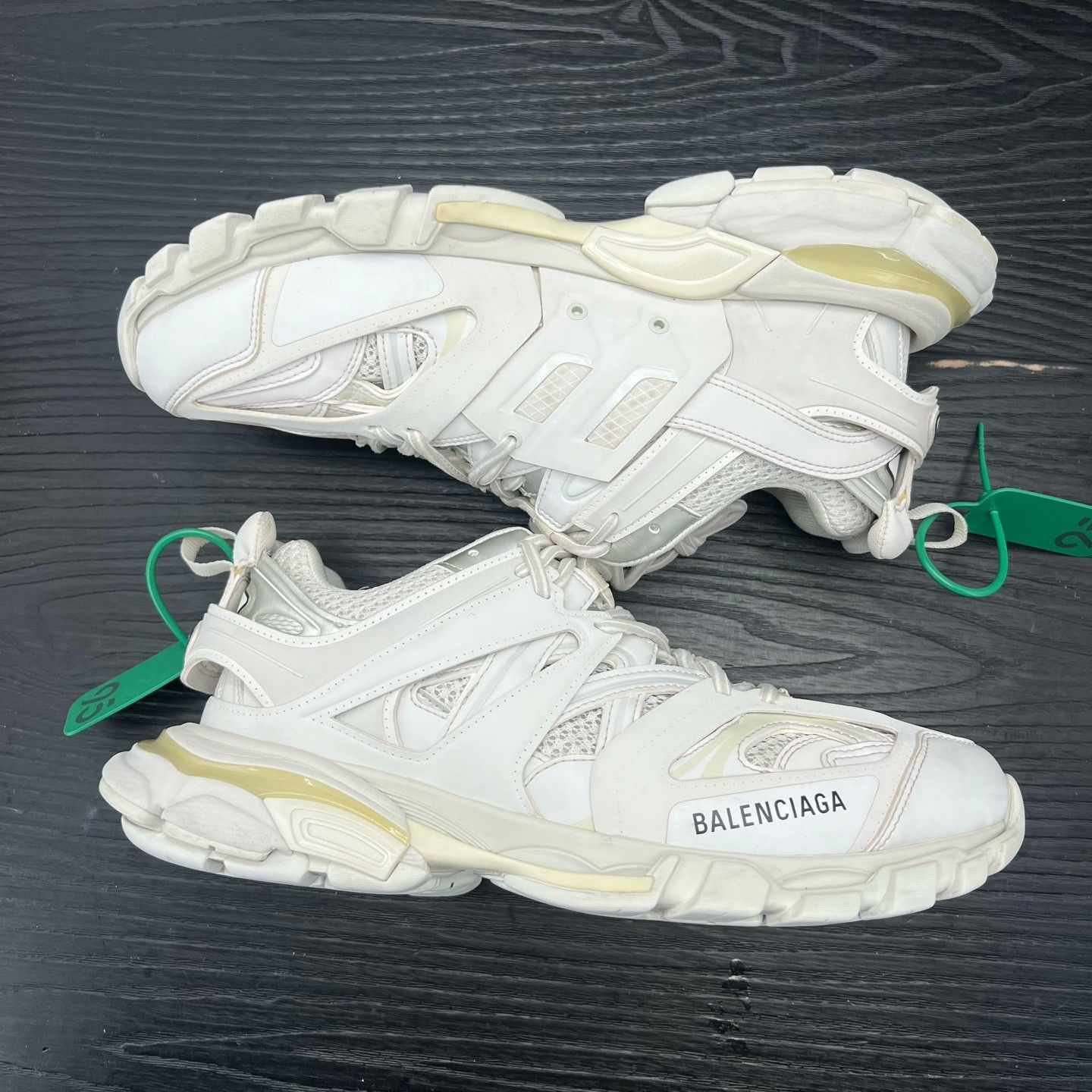 Balenciaga Balenciaga White Lowtop Sneakers 41 Men Size US 8.5 / EU 41-42 - 3 Thumbnail