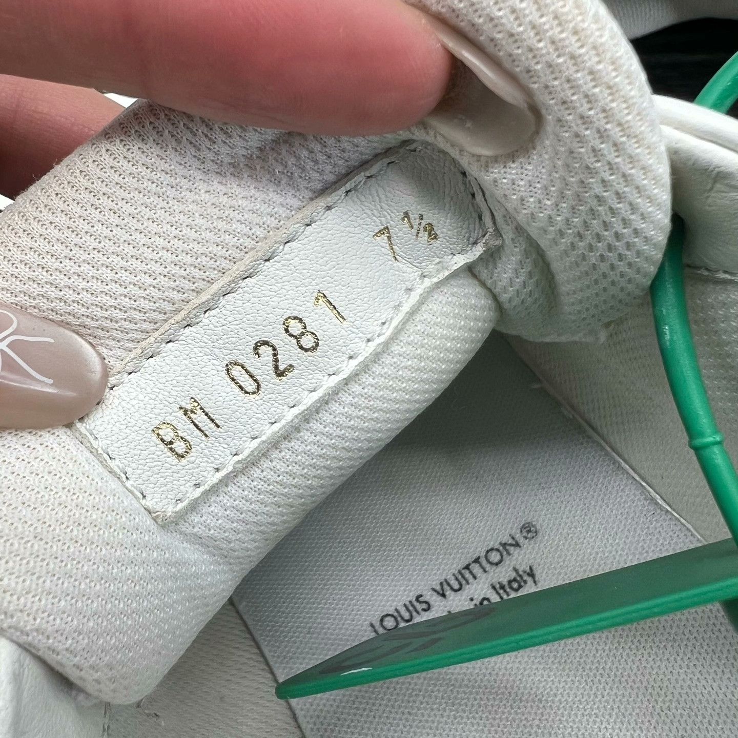 Louis Vuitton Louis Vuitton Training Lowtop Sneakers 41 Men Size US 8.5 / EU 41-42 - 8 Thumbnail