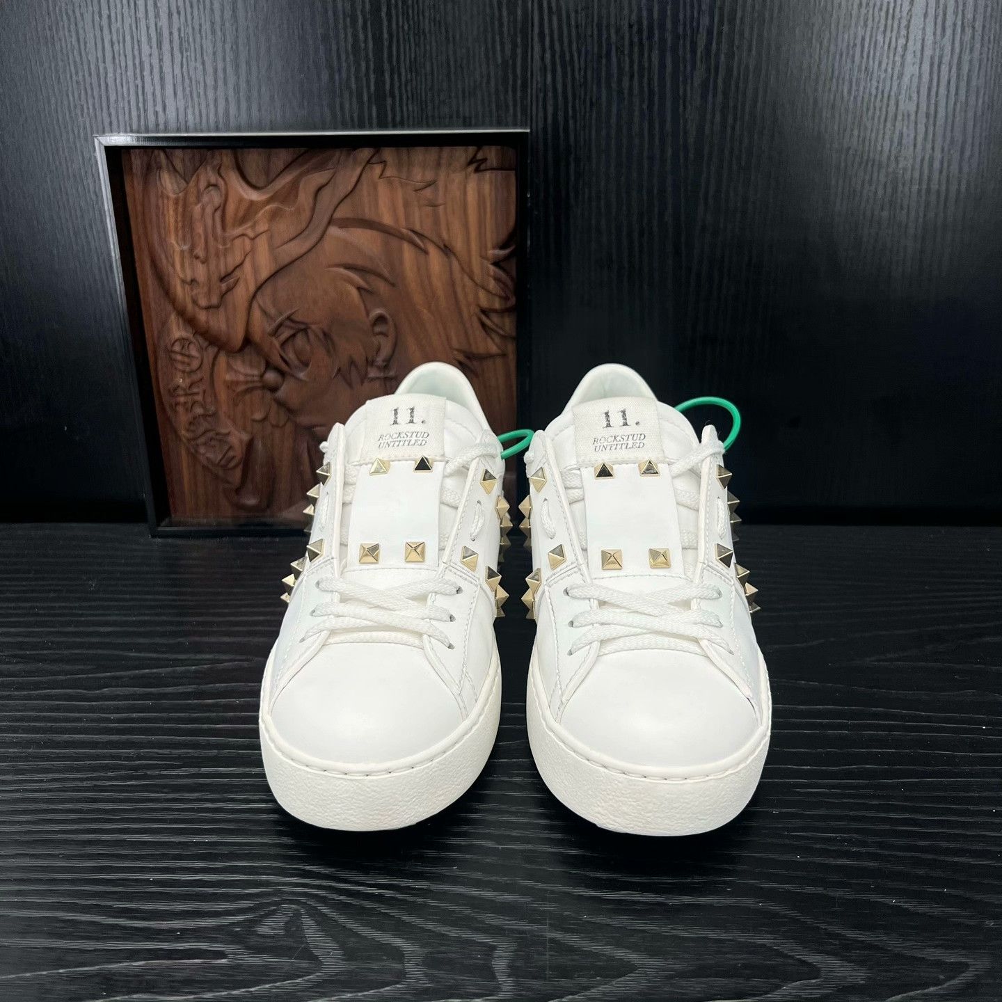 Valentino Valentino White Lowtop Sneakers 37 Women Size US 6.5 / IT 36.5 - 5 Thumbnail