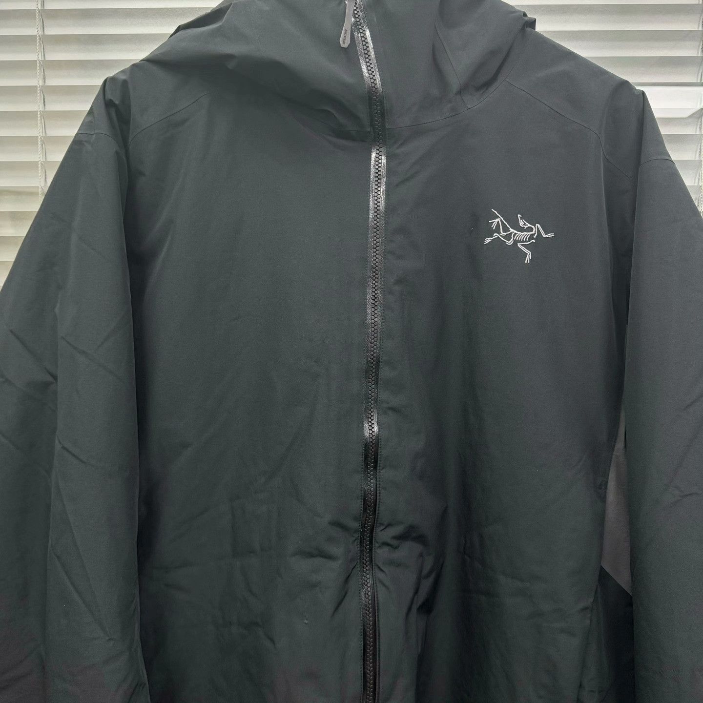 Arc'teryx Arc'teryx Patchwork Gray Light Jacket XL Men Size US XL / EU 56 / 4 - 4 Thumbnail