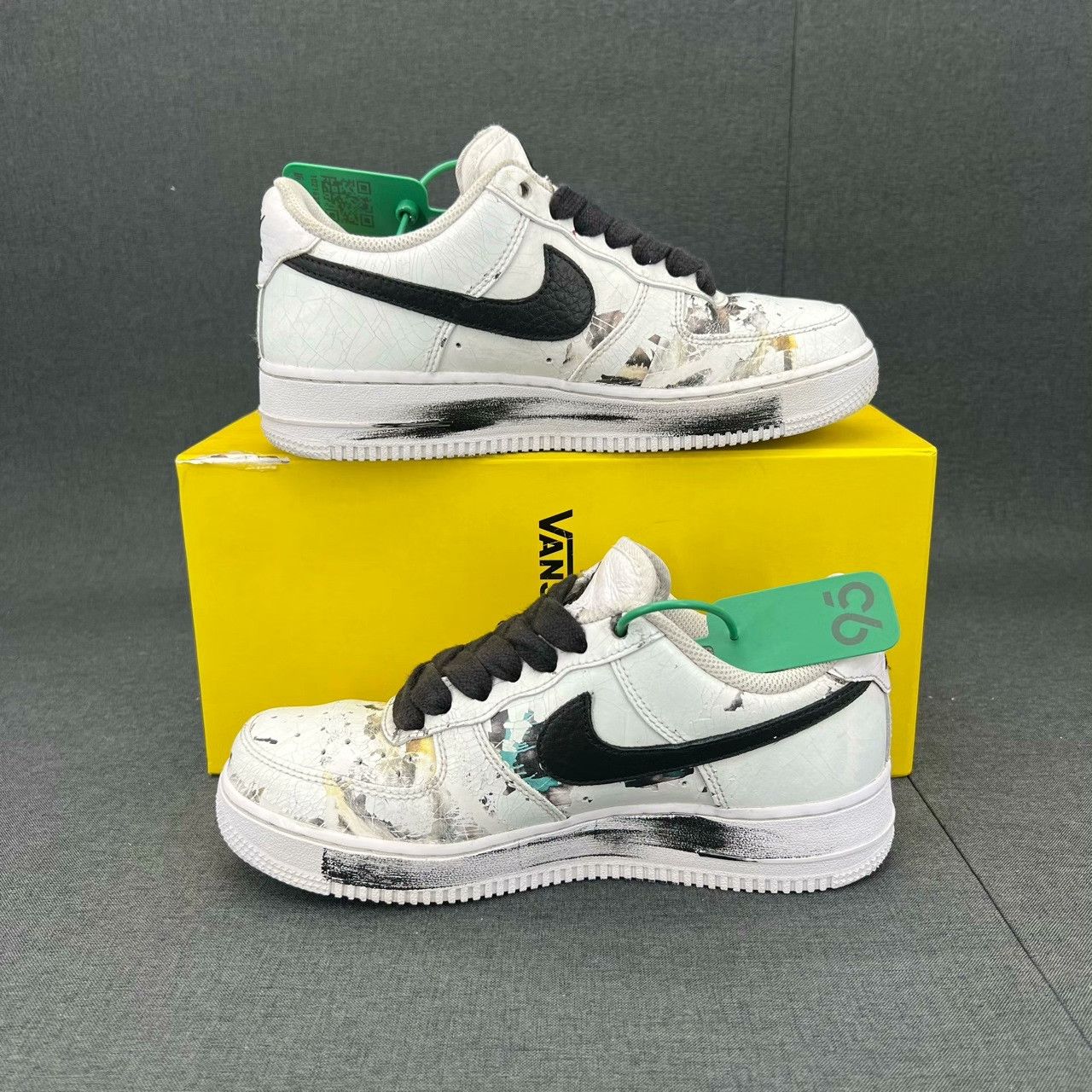 Nike Nike AF1 White Lowtop Sneakers 38 Men Size US 6 / EU 39 - 6 Thumbnail