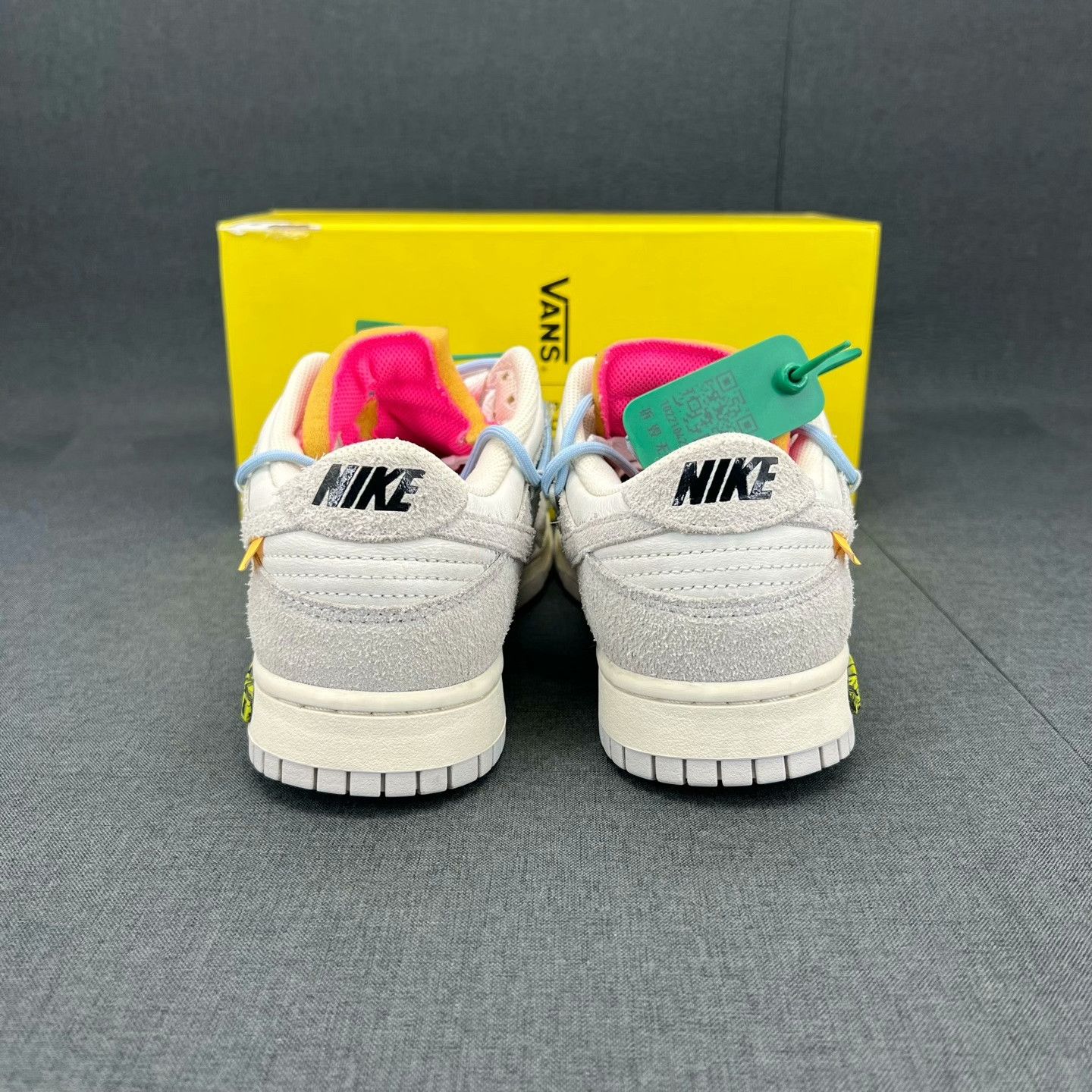 Off-White Off-White DUNK White Lowtop Sneakers 38 Men Size US 6 / EU 39 - 7 Thumbnail