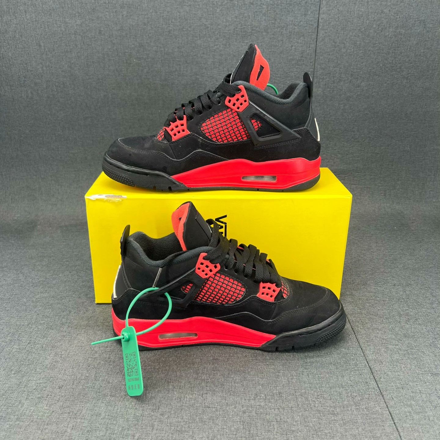 Nike Nike AJ4 Black Lowtop Sneakers 40 Men Size US 7.5 / EU 40-41 - 6 Thumbnail