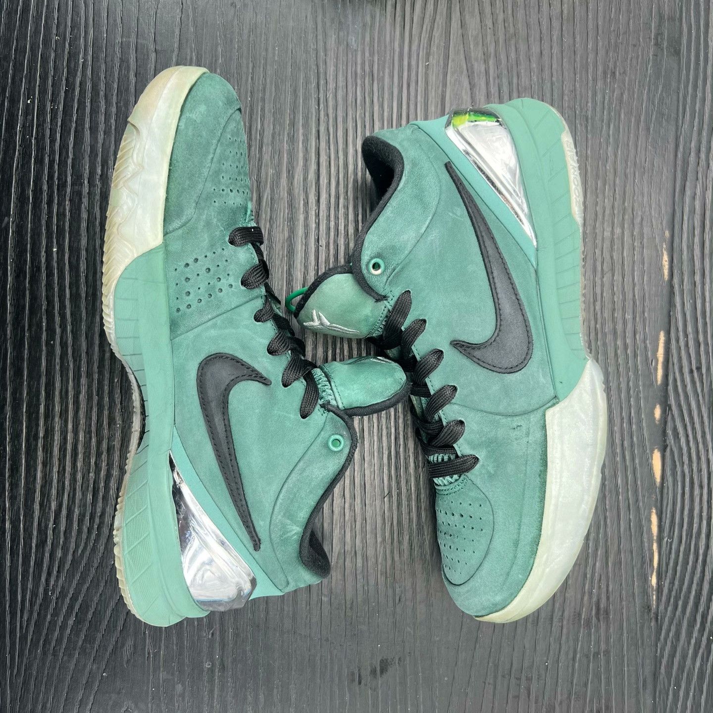Nike Nike Green Lowtop Sneakers 41 Men Size US 8.5 / EU 41-42 - 2 Thumbnail