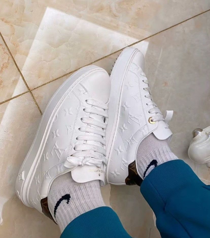 Louis Vuitton Louis Vuitton White Lowtop Sneakers 39 Men Size US 6.5 / EU 39-40 - 9 Thumbnail