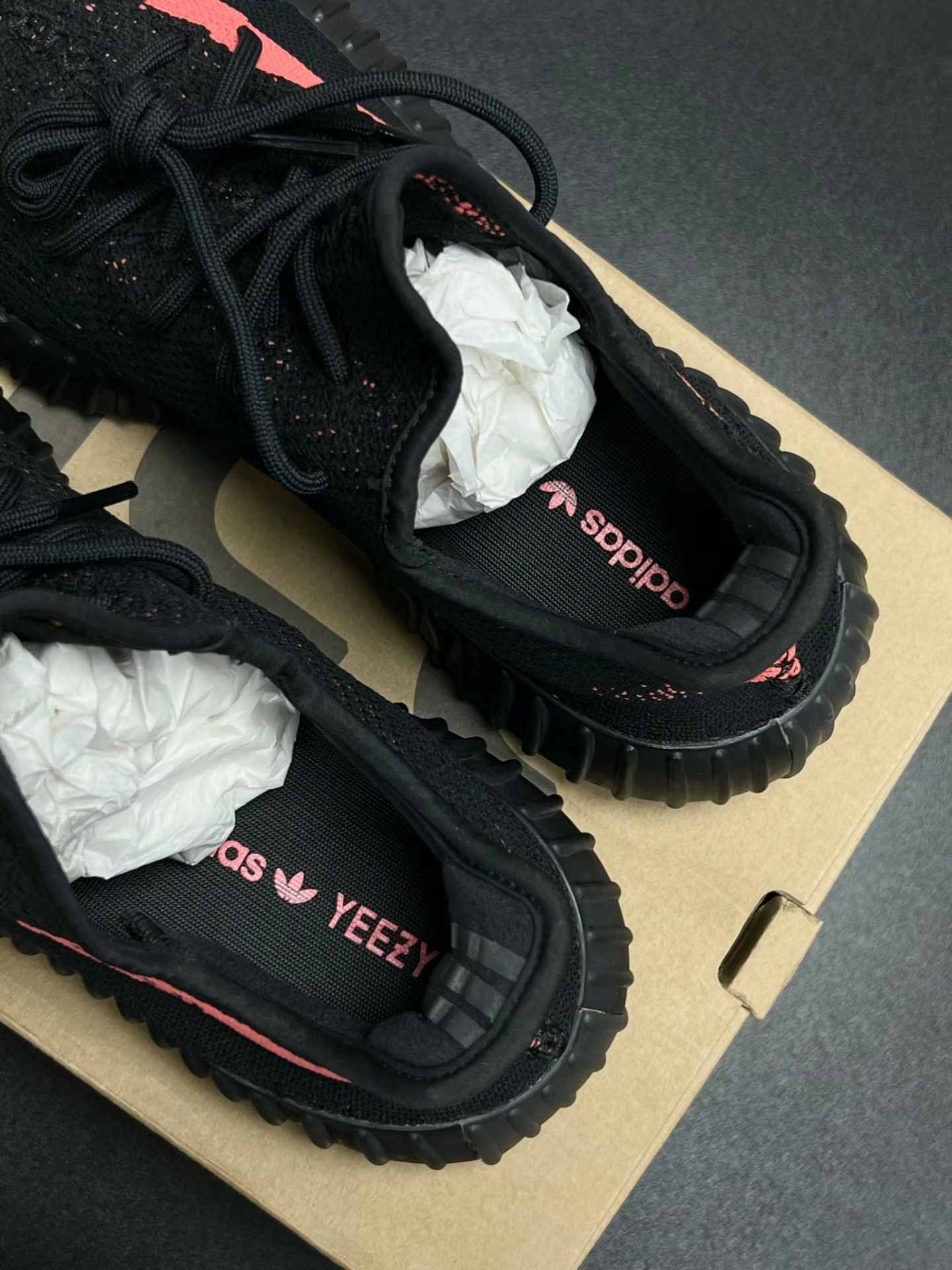 Adidas Adidas YEEZY350 Pink Lowtop Sneakers 44 Men Size US 10.5 / EU 43-44 - 4 Thumbnail