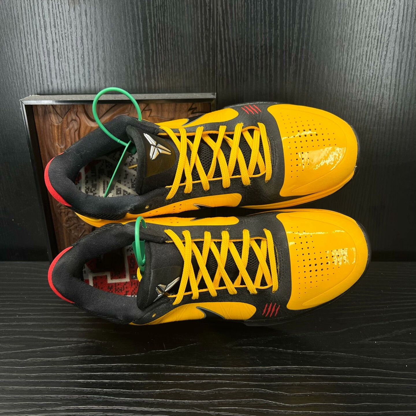 Nike Nike Yellow Lowtop Sneakers 44 Men Size US 10.5 / EU 43-44 - 8 Thumbnail