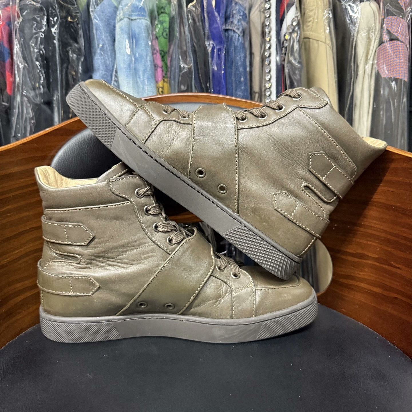 Christian Louboutin Christian Louboutin Casual Red Hitop Sneakers 41 Men Size US 8.5 / EU 41-42 - 7 Thumbnail