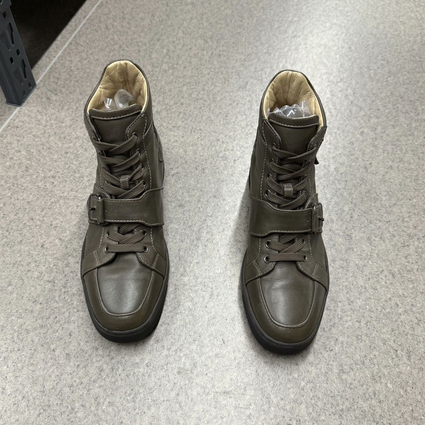 Christian Louboutin Christian Louboutin Casual Red Hitop Sneakers 41 Men Size US 8.5 / EU 41-42 - 5 Thumbnail
