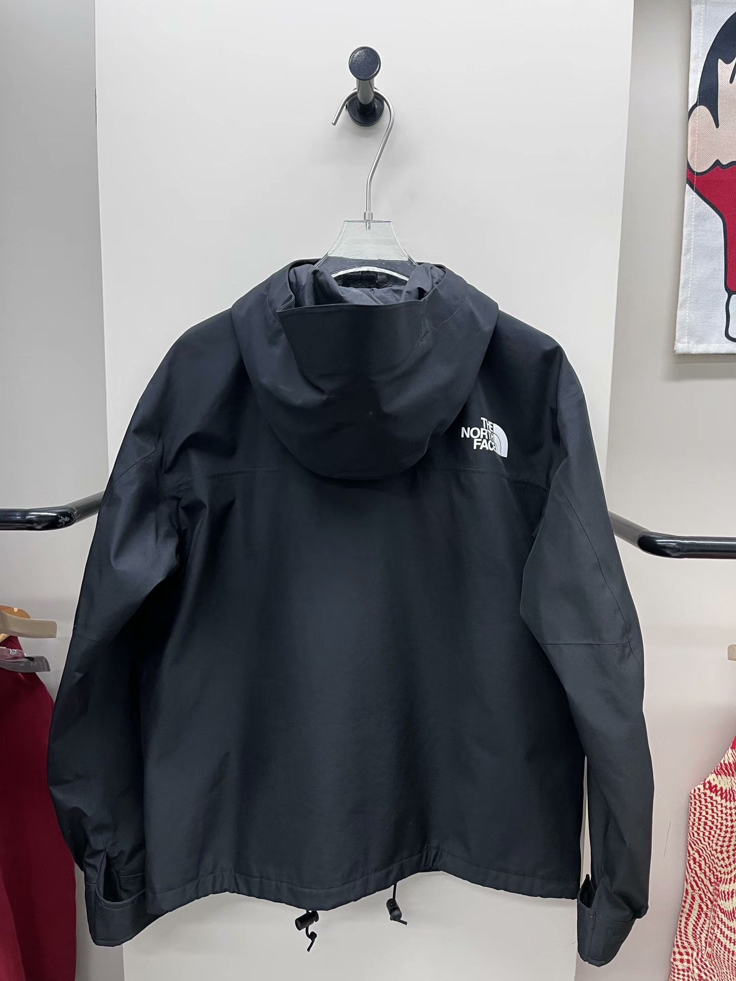 The North Face The North Face Black Light Jacket M Men Size US M / EU 48-50 / 2 - 2 Thumbnail