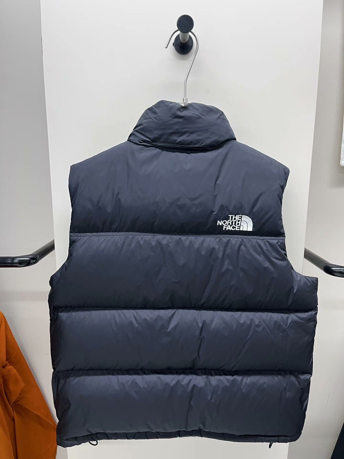 The North Face The North Face Down Black Vest L Men Size US L / EU 52-54 / 3 - 2 Thumbnail