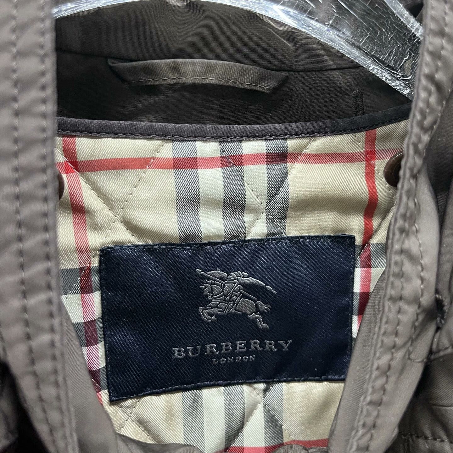 Burberry Burberry Plaid Light Jacket L Men Size US L / EU 52-54 / 3 - 3 Thumbnail