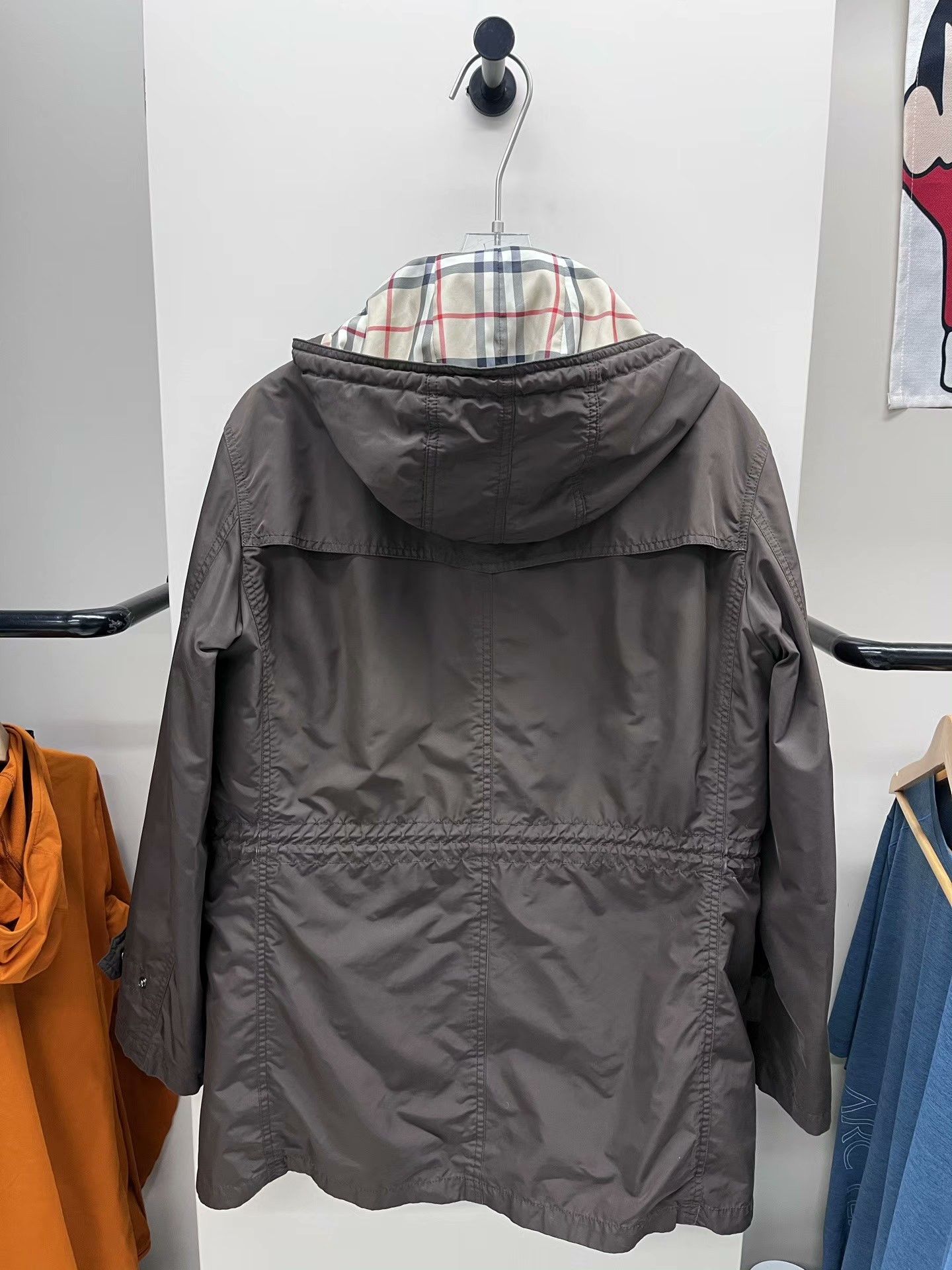 Burberry Burberry Plaid Light Jacket L Men Size US L / EU 52-54 / 3 - 2 Thumbnail