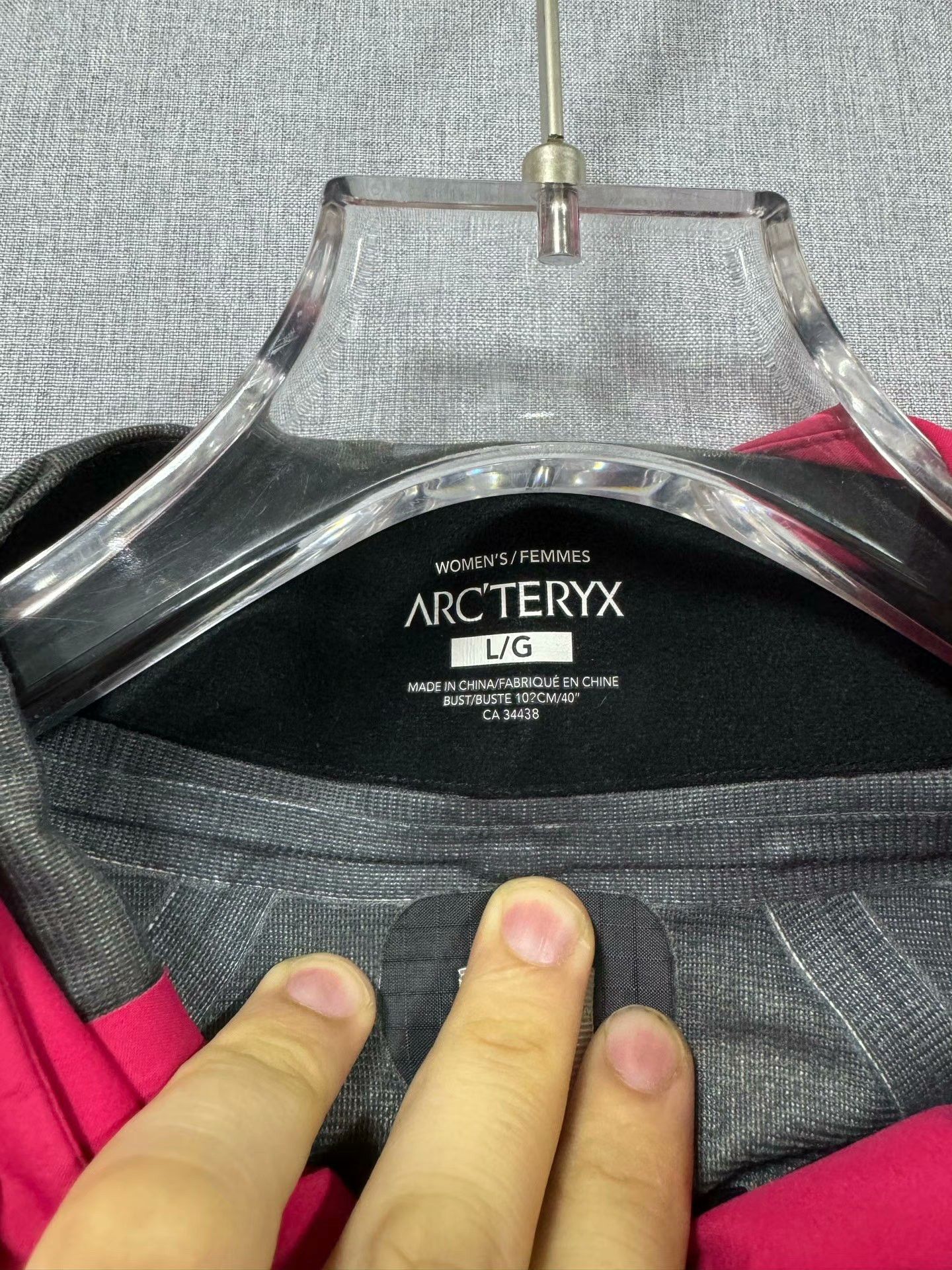Arc'teryx Arc'teryx Patchwork Red Heavy Coat L Men Size US L / EU 52-54 / 3 - 5 Thumbnail