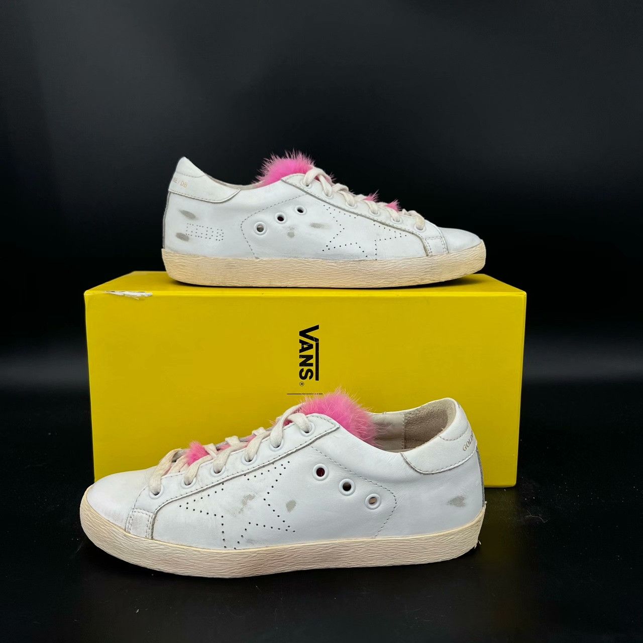 Golden Goose Golden Goose Distressed Pink Lowtop Sneakers 37 Women Size US 6.5 / IT 36.5 - 3 Thumbnail