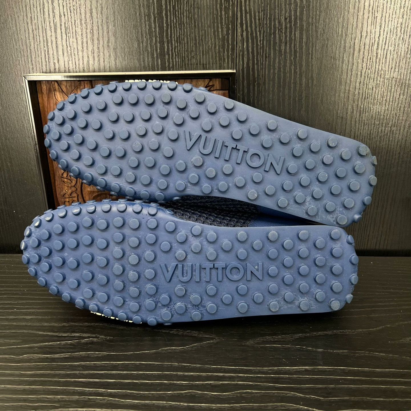 Louis Vuitton Louis Vuitton Mesh Blue Lowtop Sneakers 43 Men Size US 10 / EU 43 - 7 Thumbnail