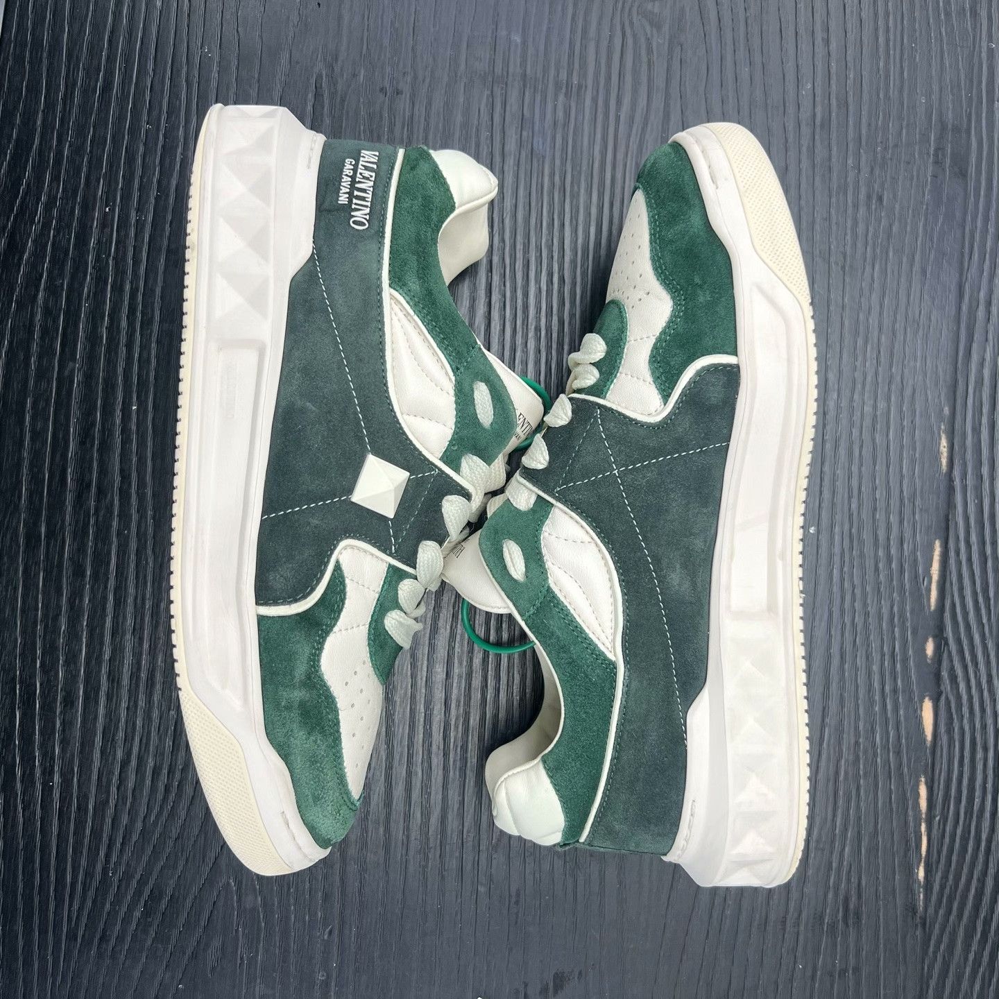 Valentino Valentino Green Lowtop Sneakers 41 Men Size US 8.5 / EU 41-42 - 3 Thumbnail
