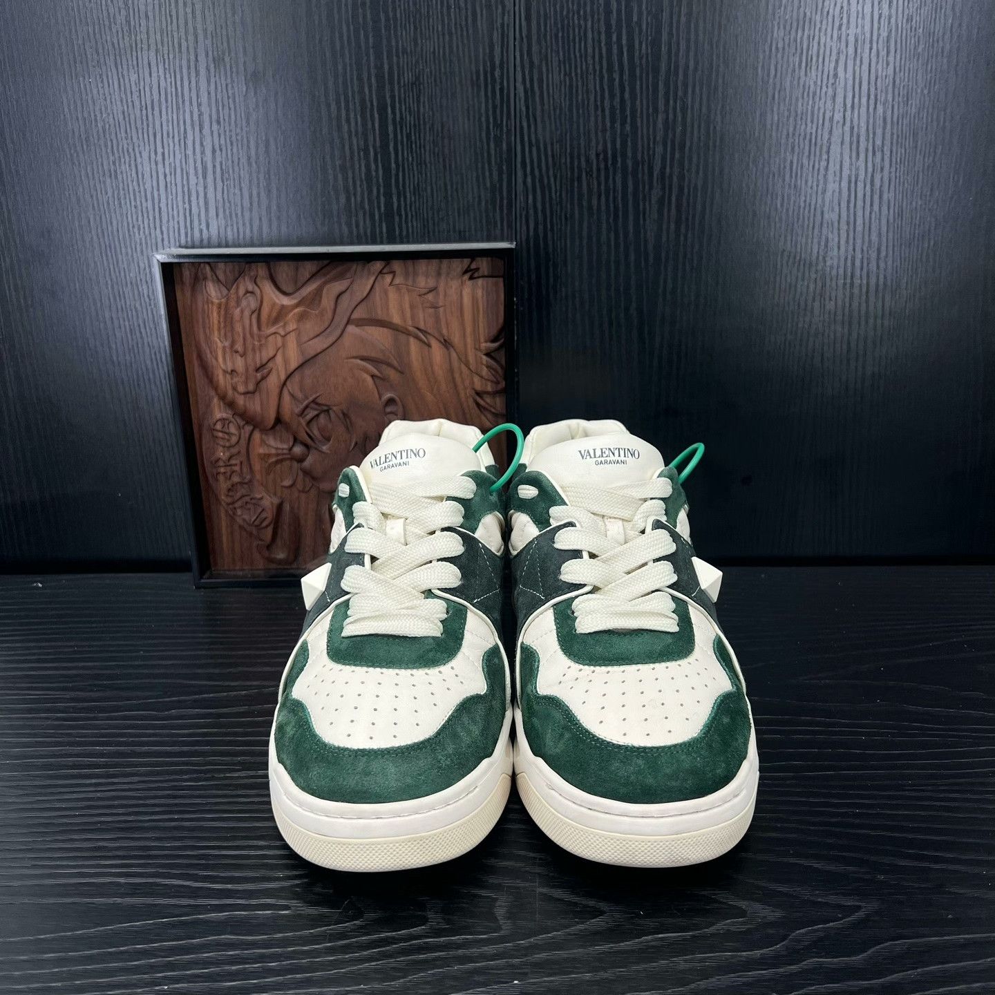 Valentino Valentino Green Lowtop Sneakers 41 Men Size US 8.5 / EU 41-42 - 4 Thumbnail