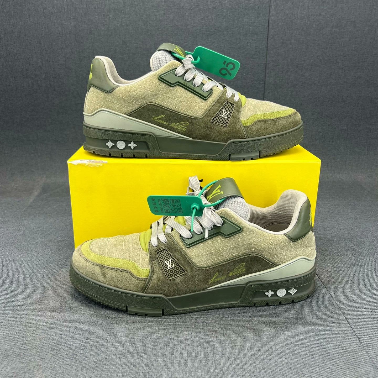 Louis Vuitton Louis Vuitton Training Green Lowtop Sneakers 42.5 Men Size US 9.5 / EU 42-43 - 2 Thumbnail