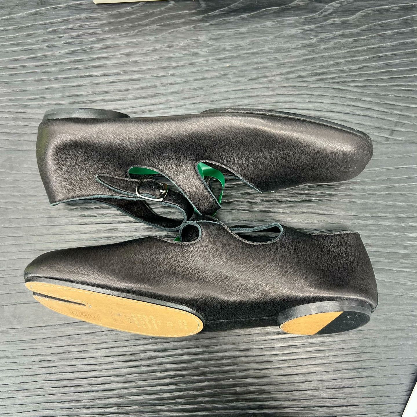 Maison Margiela Maison Margiela Leather Lowtop Sneakers 37 Women Size US 6.5 / IT 36.5 - 3 Thumbnail
