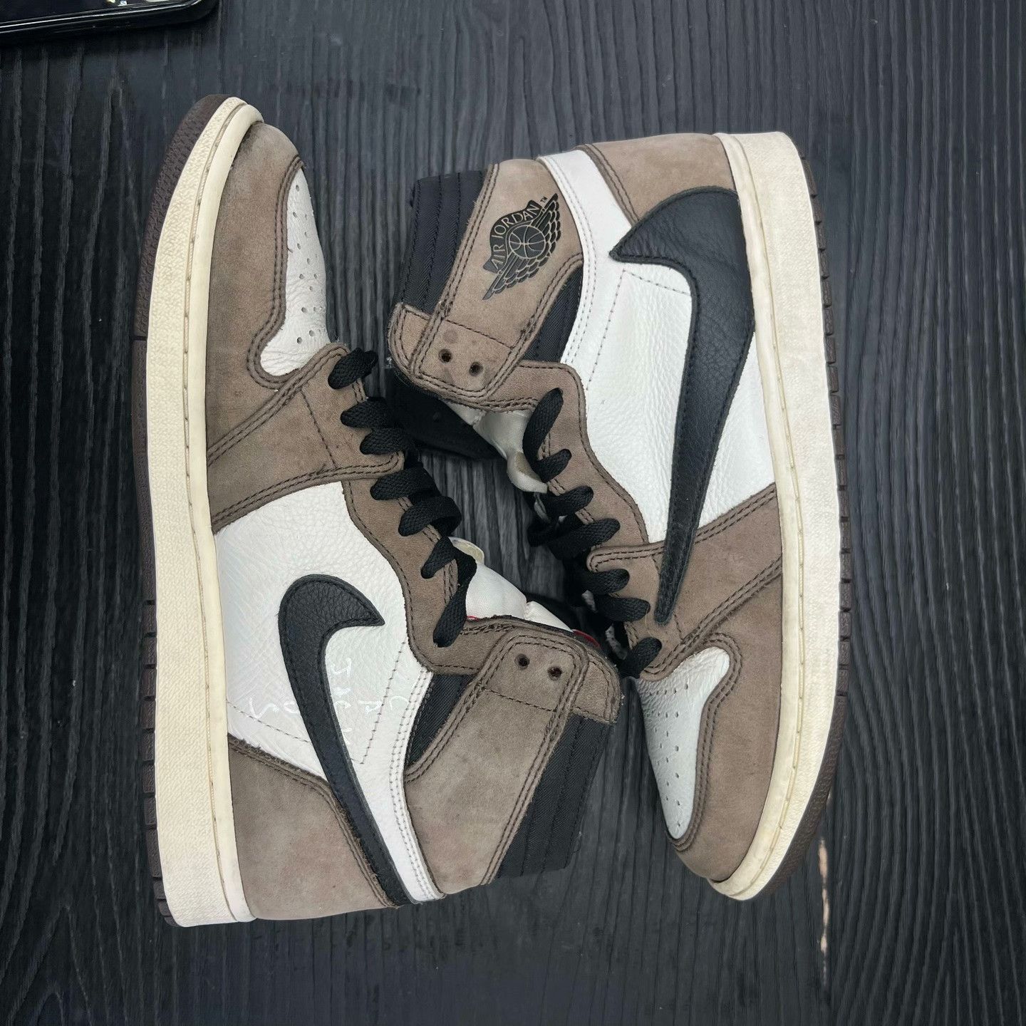 Nike Nike AJ1 Lowtop Sneakers 42 Men Size US 9 / EU 42 - 3 Thumbnail