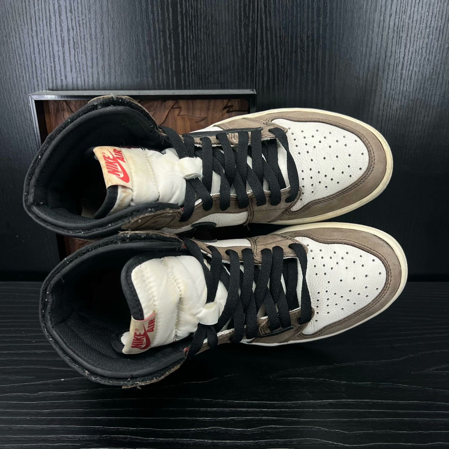 Nike Nike AJ1 Lowtop Sneakers 42 Men Size US 9 / EU 42 - 2 Thumbnail