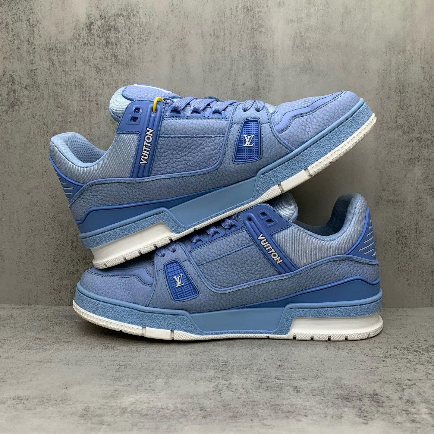 Louis Vuitton Louis Vuitton Training Blue Lowtop Sneakers 42 Men Size US 9 / EU 42 - 3 Thumbnail