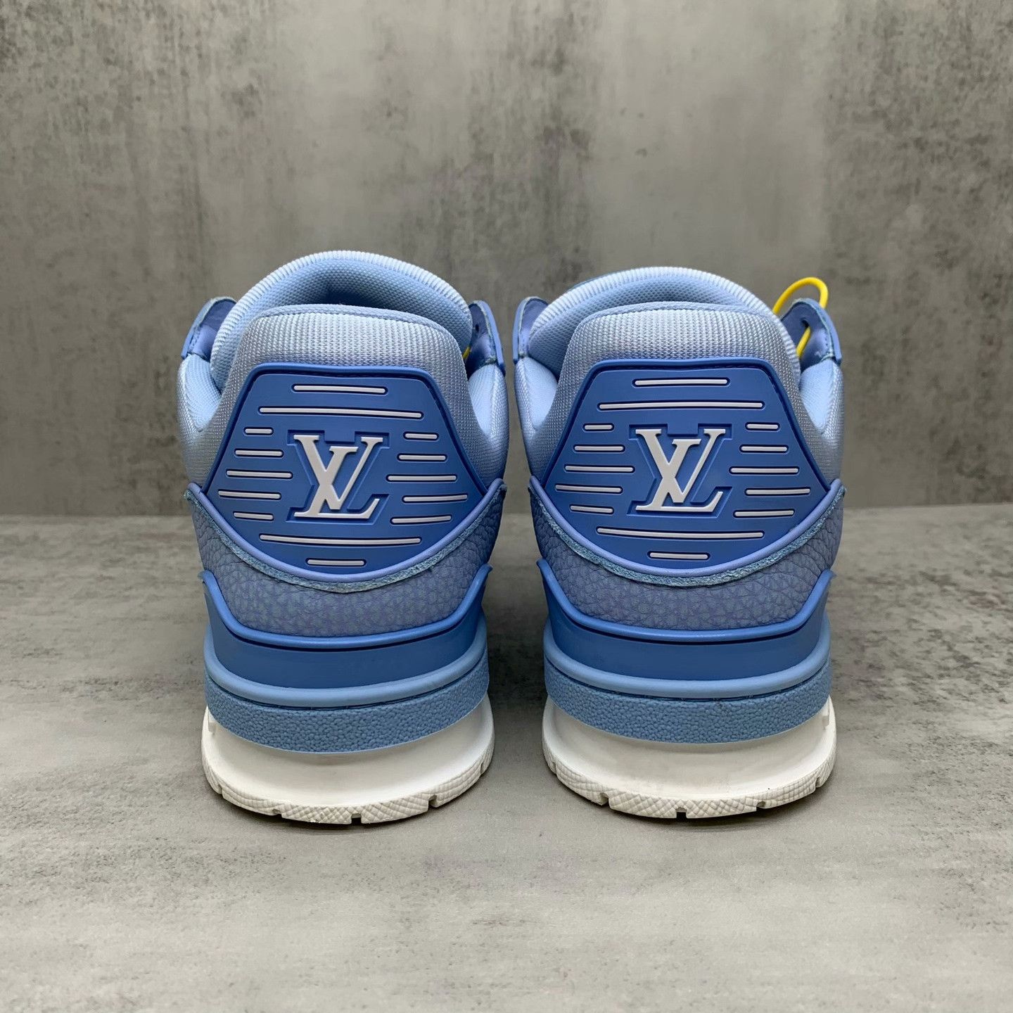 Louis Vuitton Louis Vuitton Training Blue Lowtop Sneakers 42 Men Size US 9 / EU 42 - 5 Thumbnail