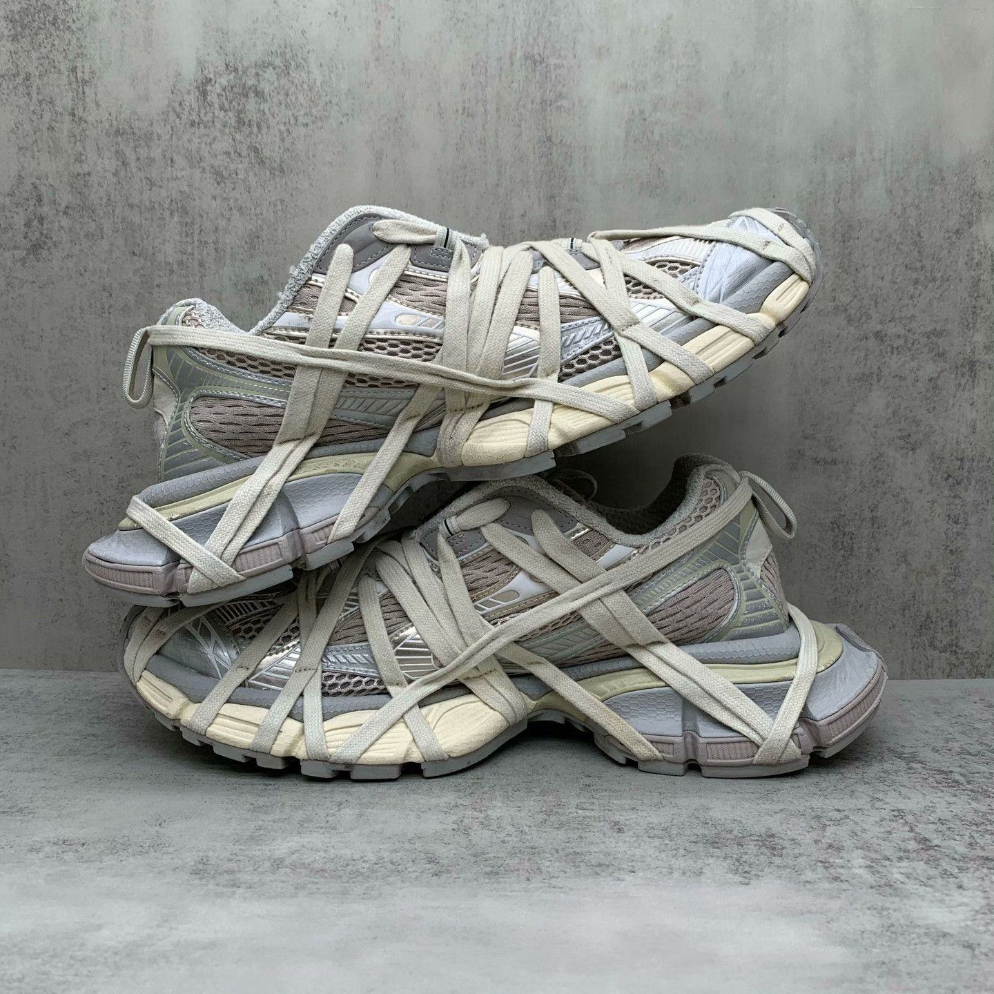 Balenciaga Balenciaga Lowtop Sneakers XXXL Men Size US 10 / EU 43 - 3 Thumbnail