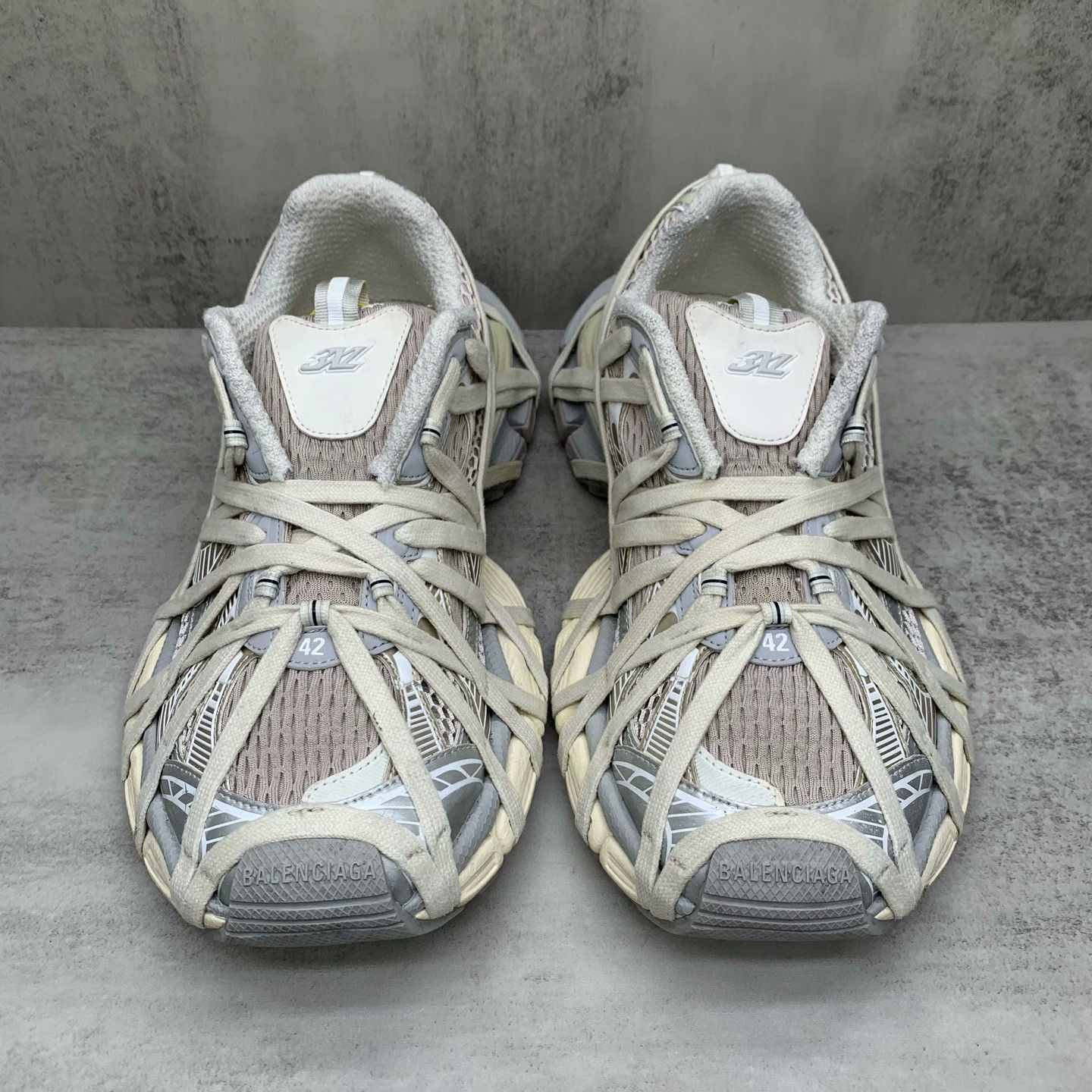 Balenciaga Balenciaga Lowtop Sneakers XXXL Men Size US 10 / EU 43 - 4 Thumbnail