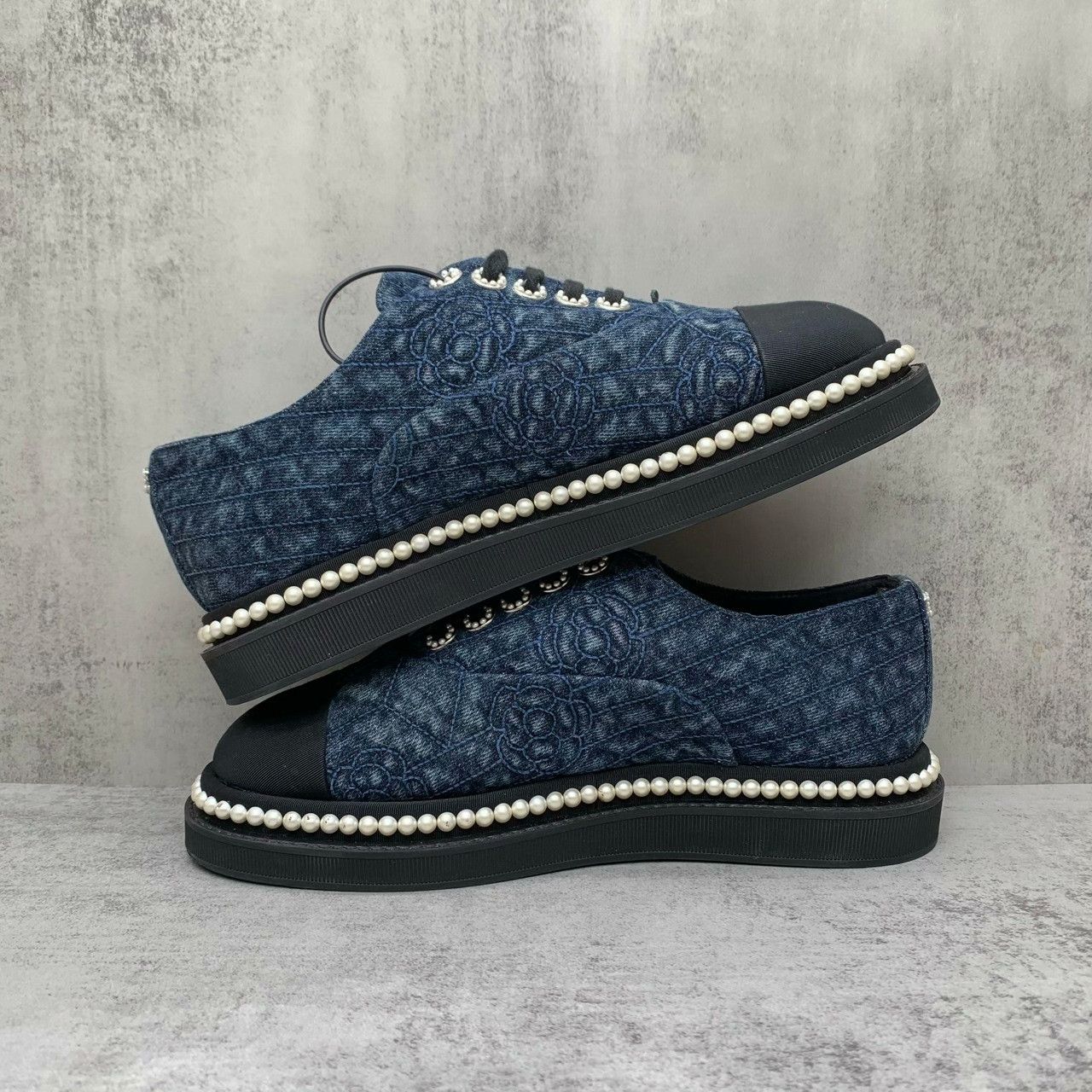 Chanel Chanel Casual Denim Lowtop Sneakers 37 Women Size US 6.5 / IT 36.5 - 3 Thumbnail