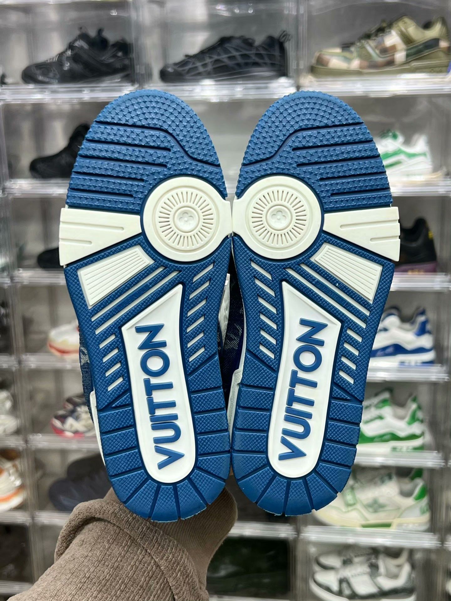 Louis Vuitton Louis Vuitton Training Denim Blue Lowtop Sneakers 35 Women Size US 5 / IT 35 - 8 Thumbnail