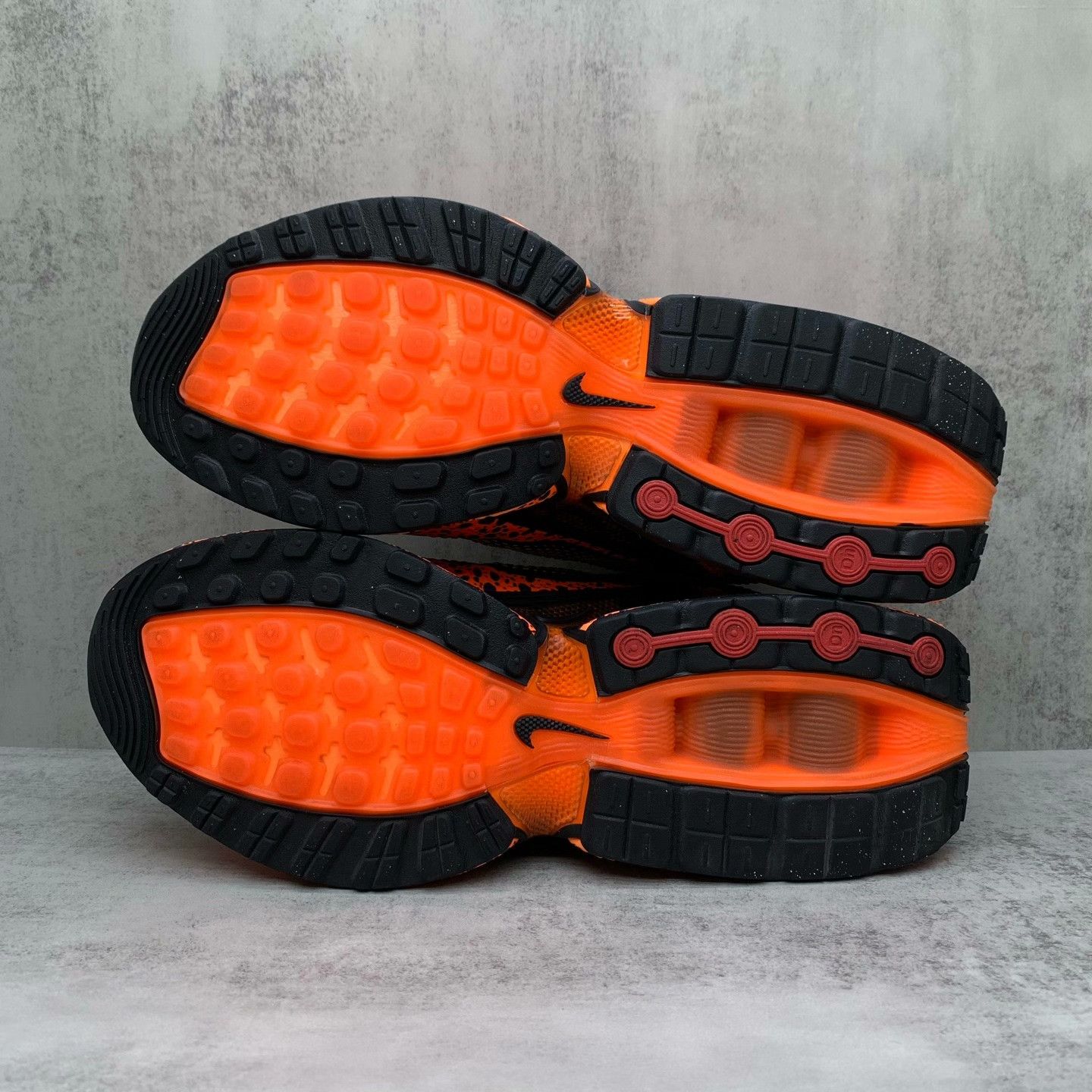 Nike Nike Orange Lowtop Sneakers 46 Men Size US 12 / EU 45 - 7 Thumbnail