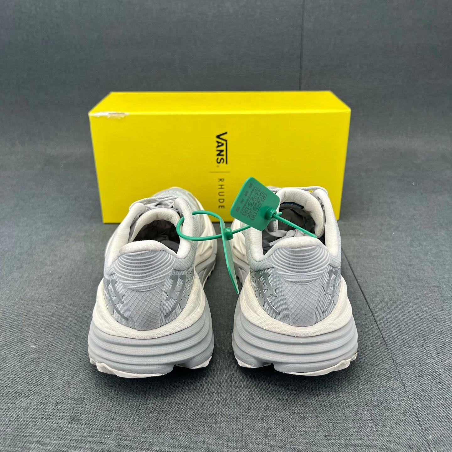 Hoka Hoka White Lowtop Sneakers 39 Men Size US 6.5 / EU 39-40 - 5 Thumbnail
