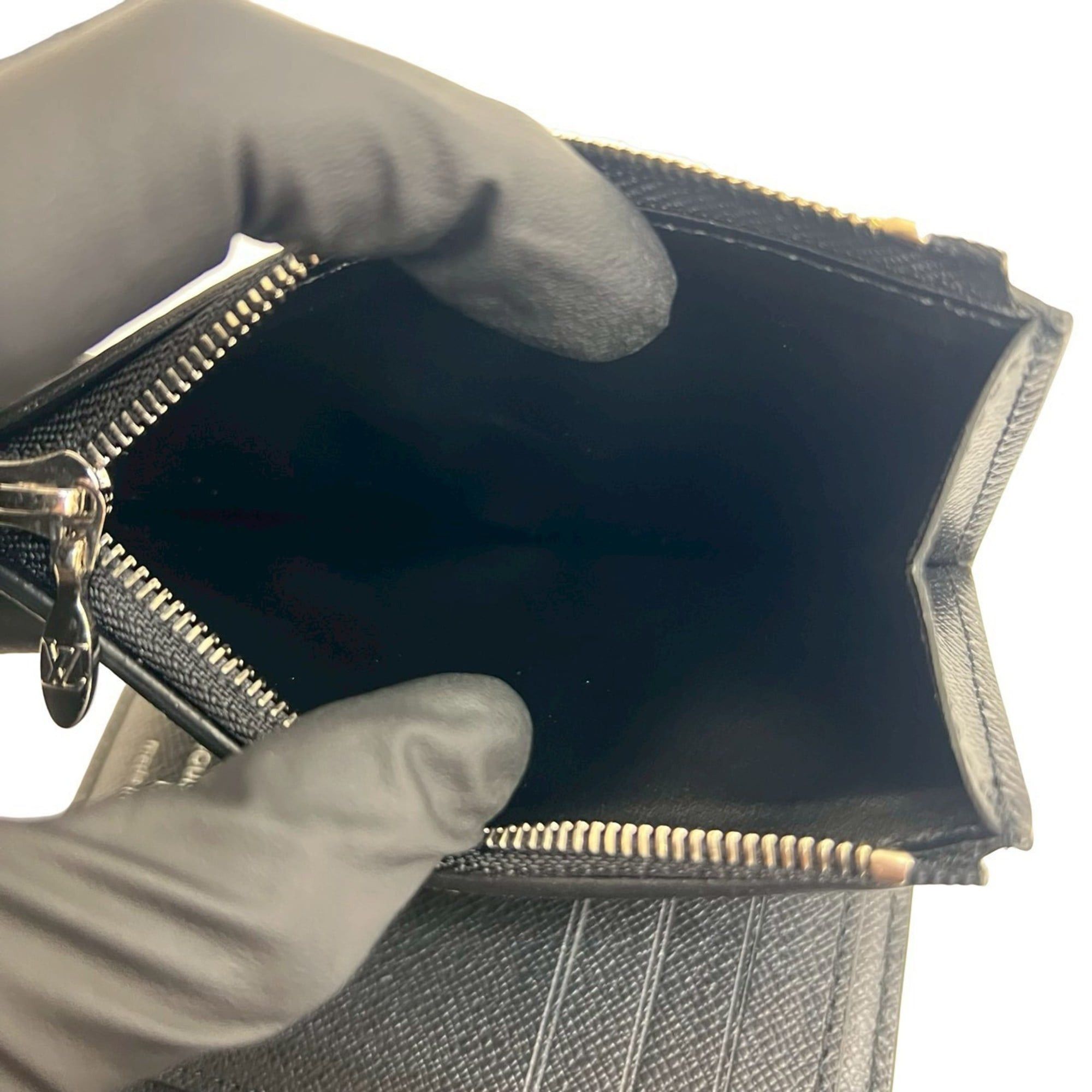 Louis Vuitton LOUIS VUITTON Portefeuille Twist Compact Epi Leather Tri-fold Wallet, Black, 15808 Size ONE SIZE - 9 Thumbnail