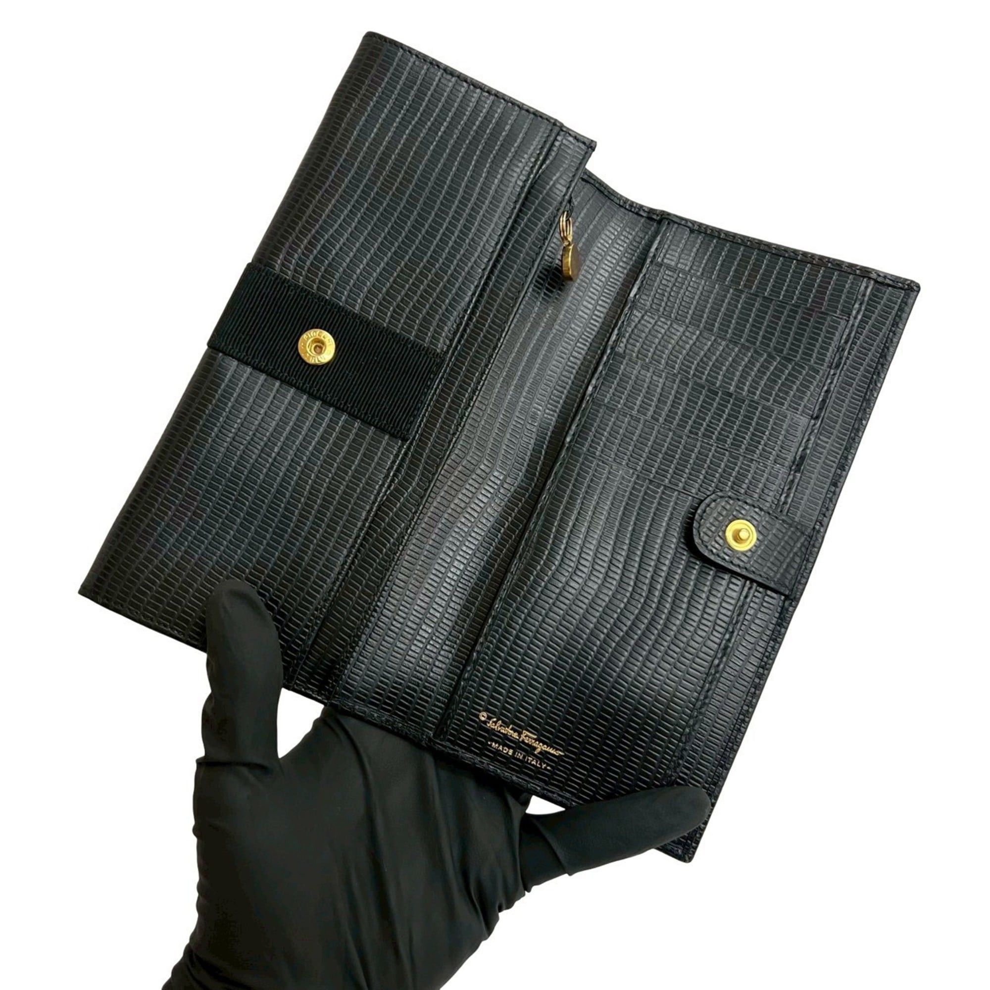 Salvatore Ferragamo Salvatore Ferragamo Vara Leather Bi-fold Long Wallet, Black, 84401 Size ONE SIZE - 7 Thumbnail