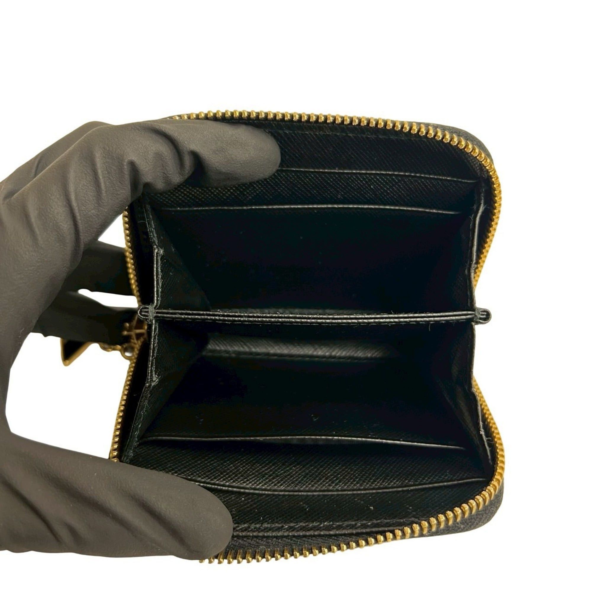Prada PRADA Saffiano Leather Round Zip Coin Case, Wallet, Black, 36337 Size ONE SIZE - 7 Thumbnail
