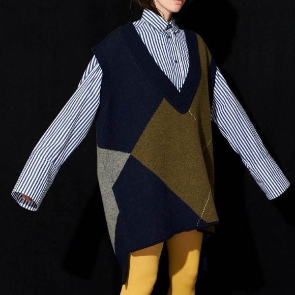 Other Other INSCRIRE Argyle vest Wool Vest Textile Tops I19AW-K24 DUTY FREE for USA Size ONE SIZE - 3 Thumbnail